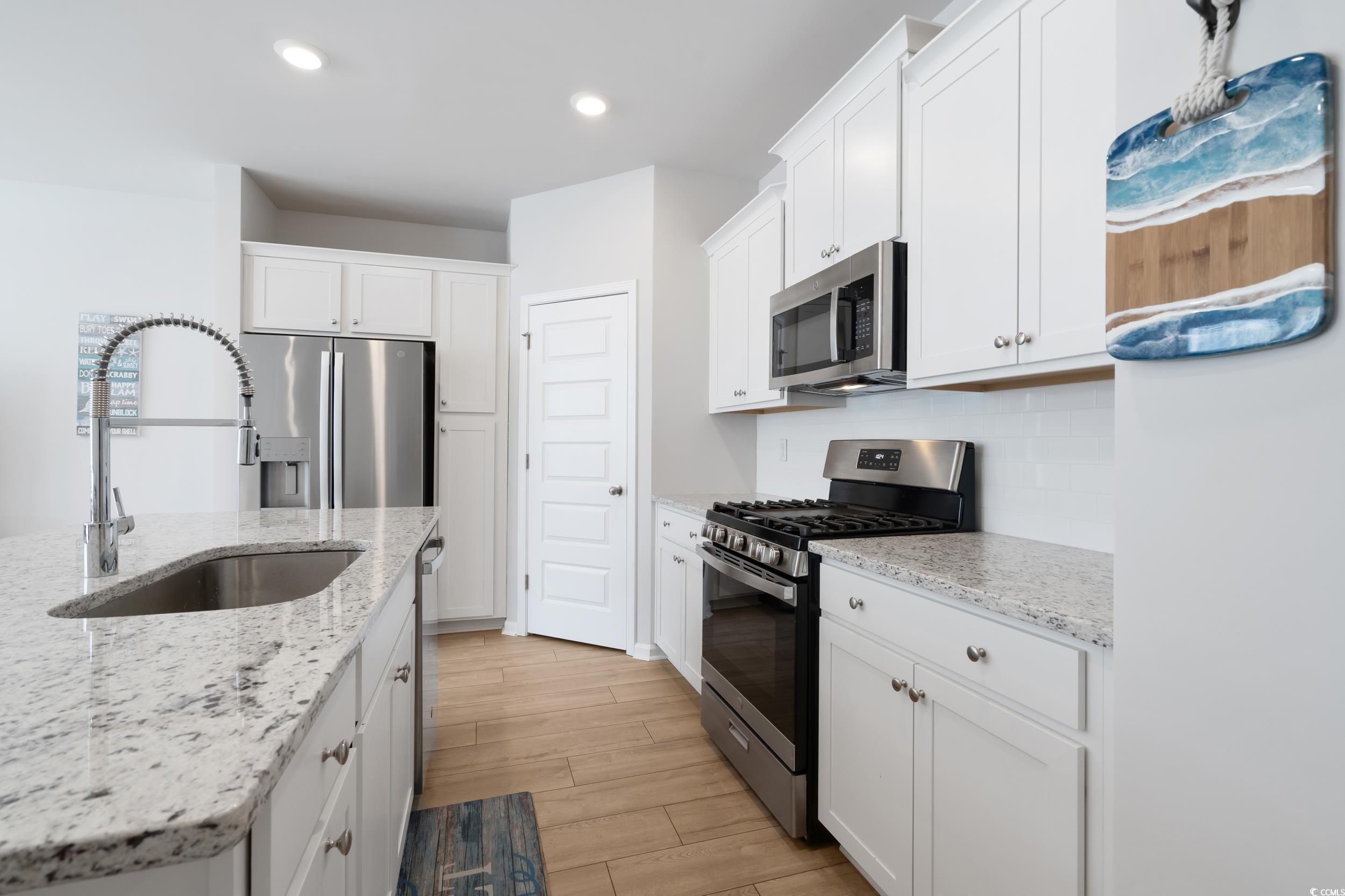 5371 Knobcone Loop Property Photo 15