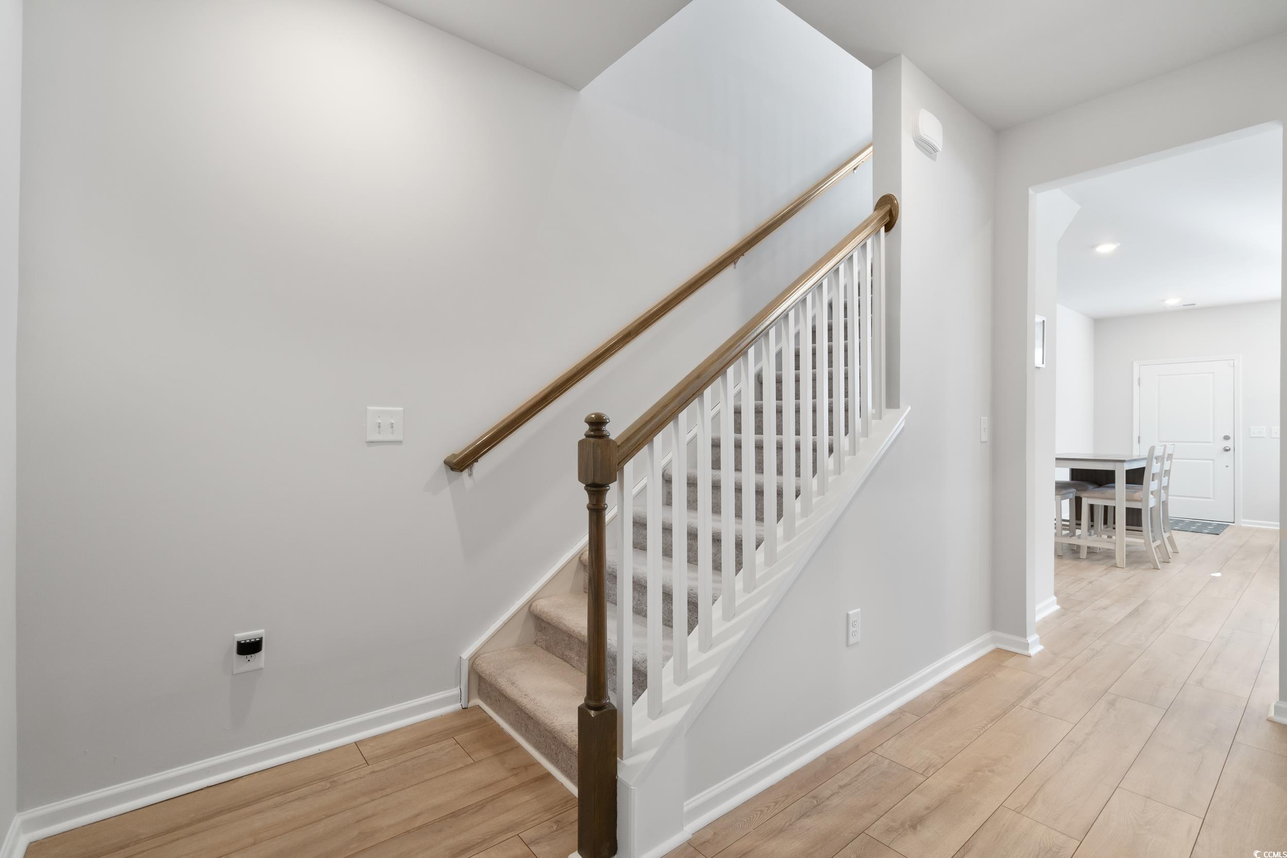 5371 Knobcone Loop Property Photo 24