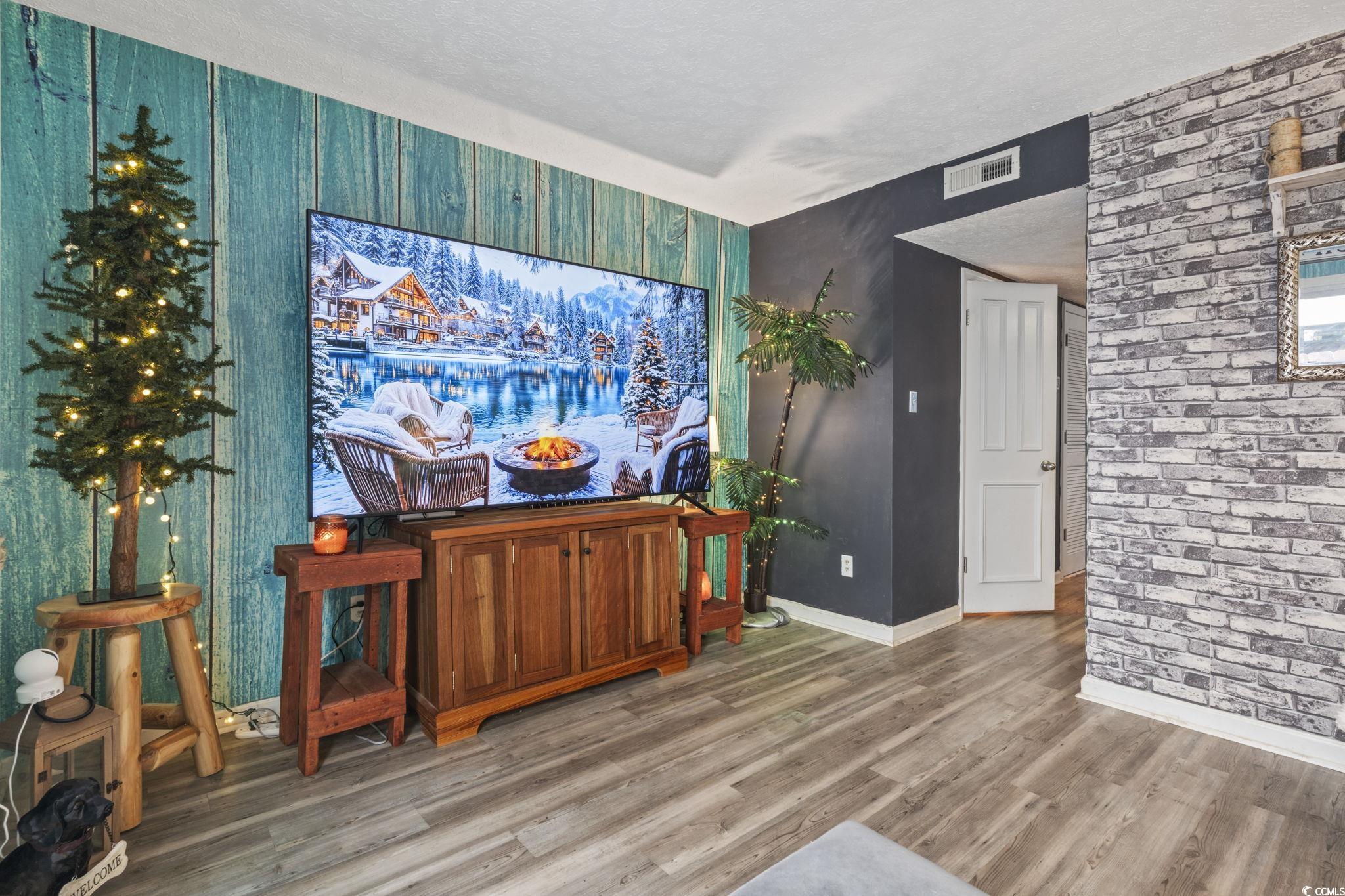5508 Porcher Dr. Property Photo 16