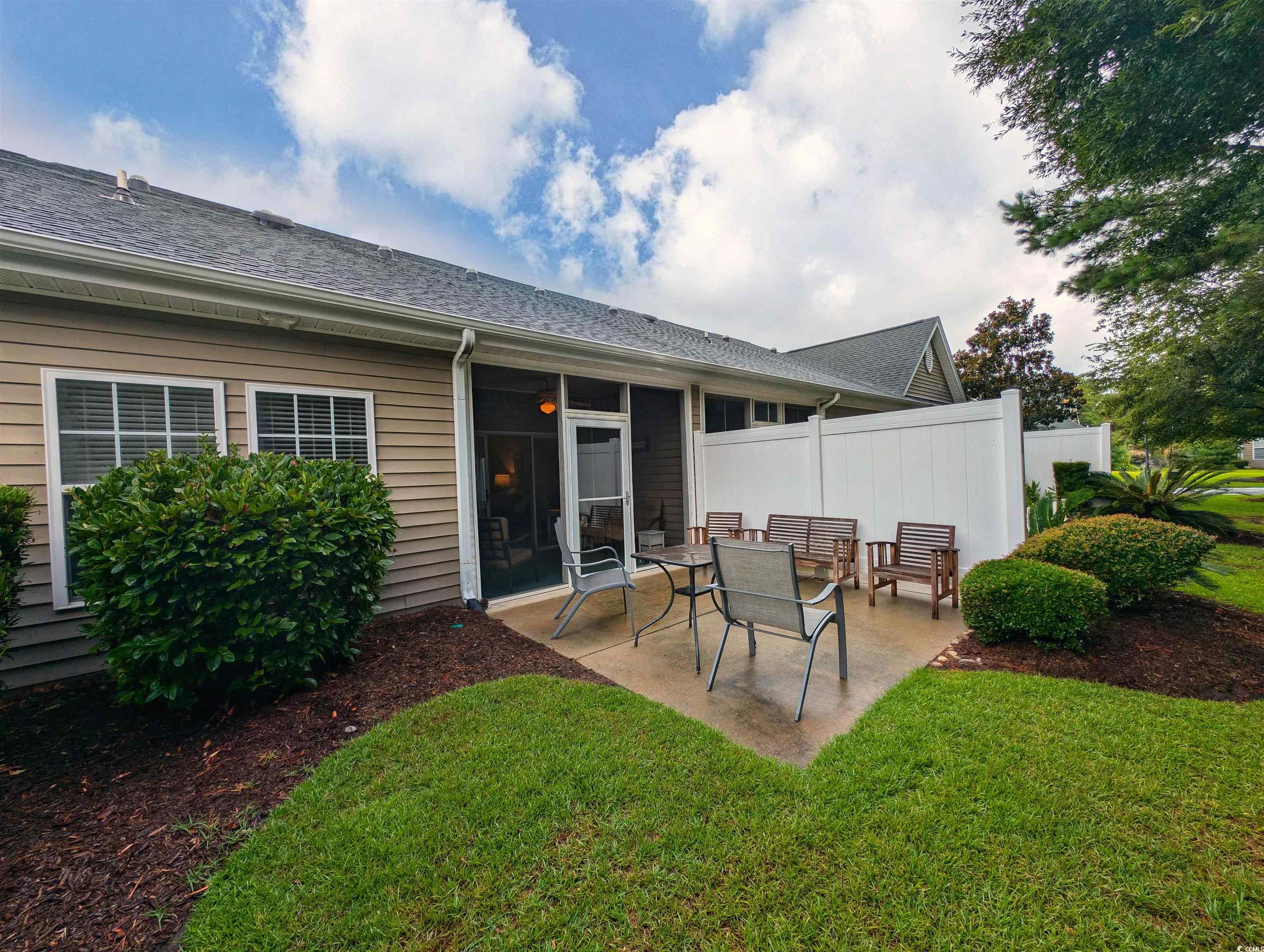 663 Pinehurst Dr. Property Photo 30