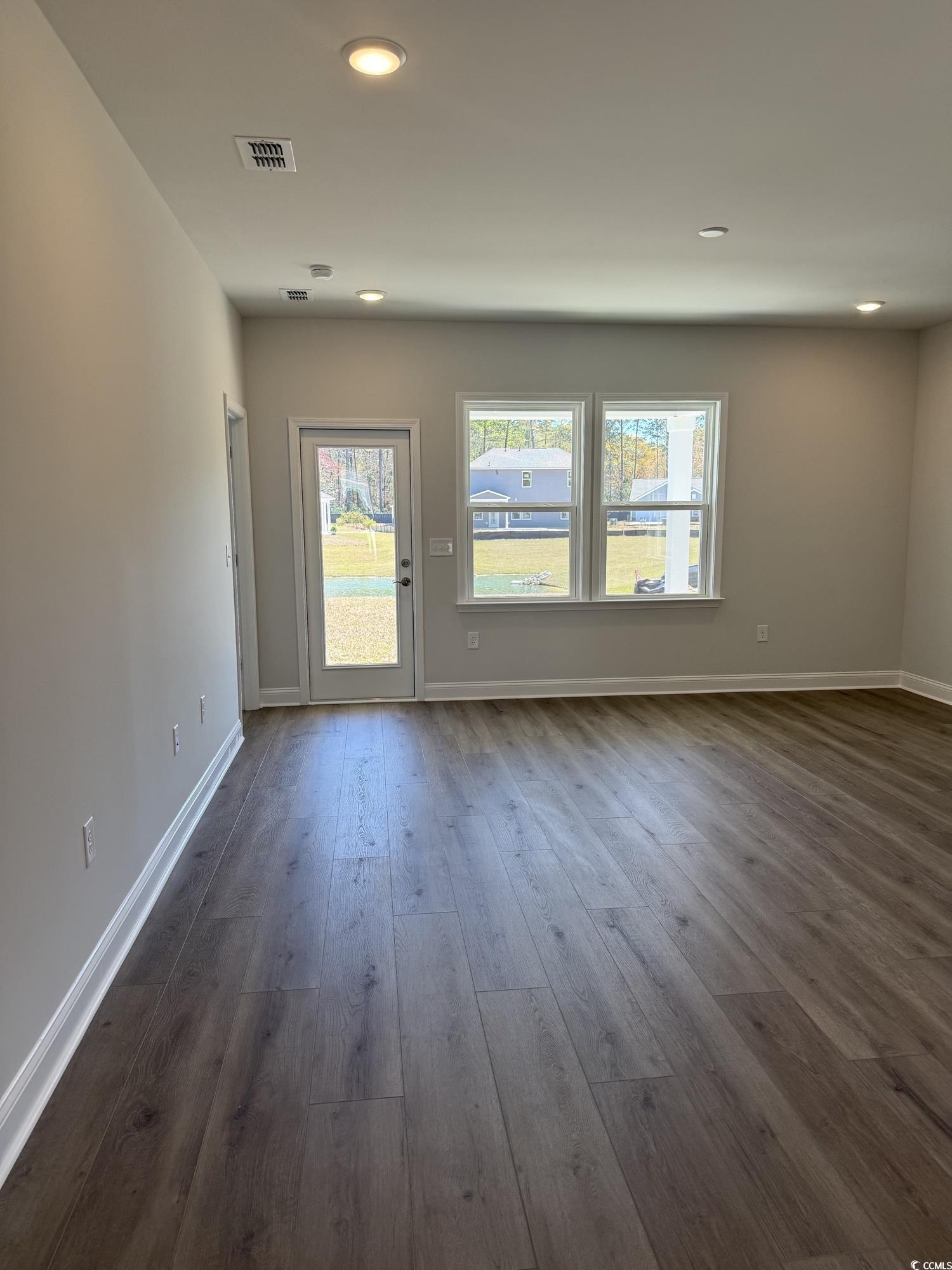 1312 Winding Creek Way Property Photo 4
