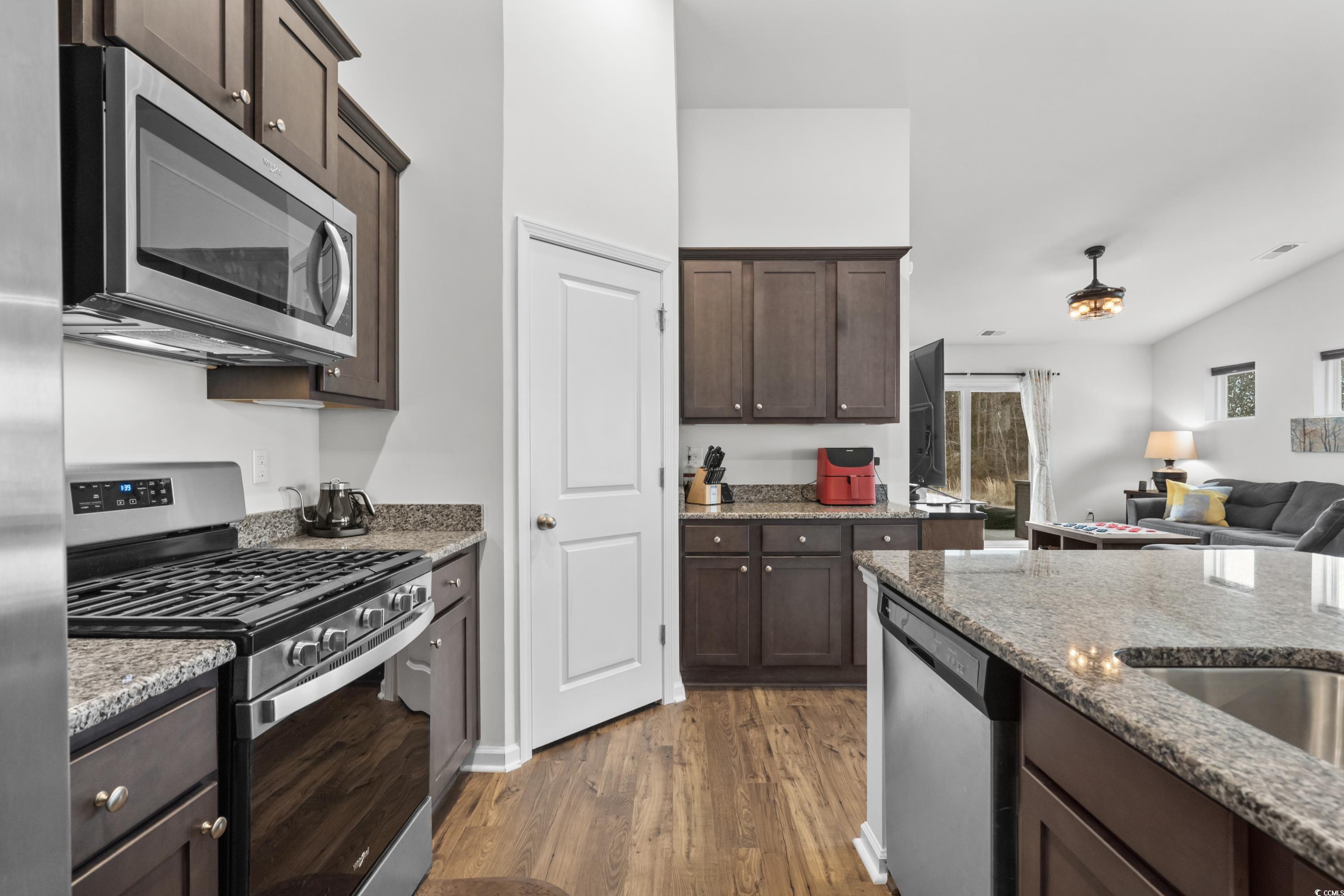 7015 River Bridge Ct Property Photo 6