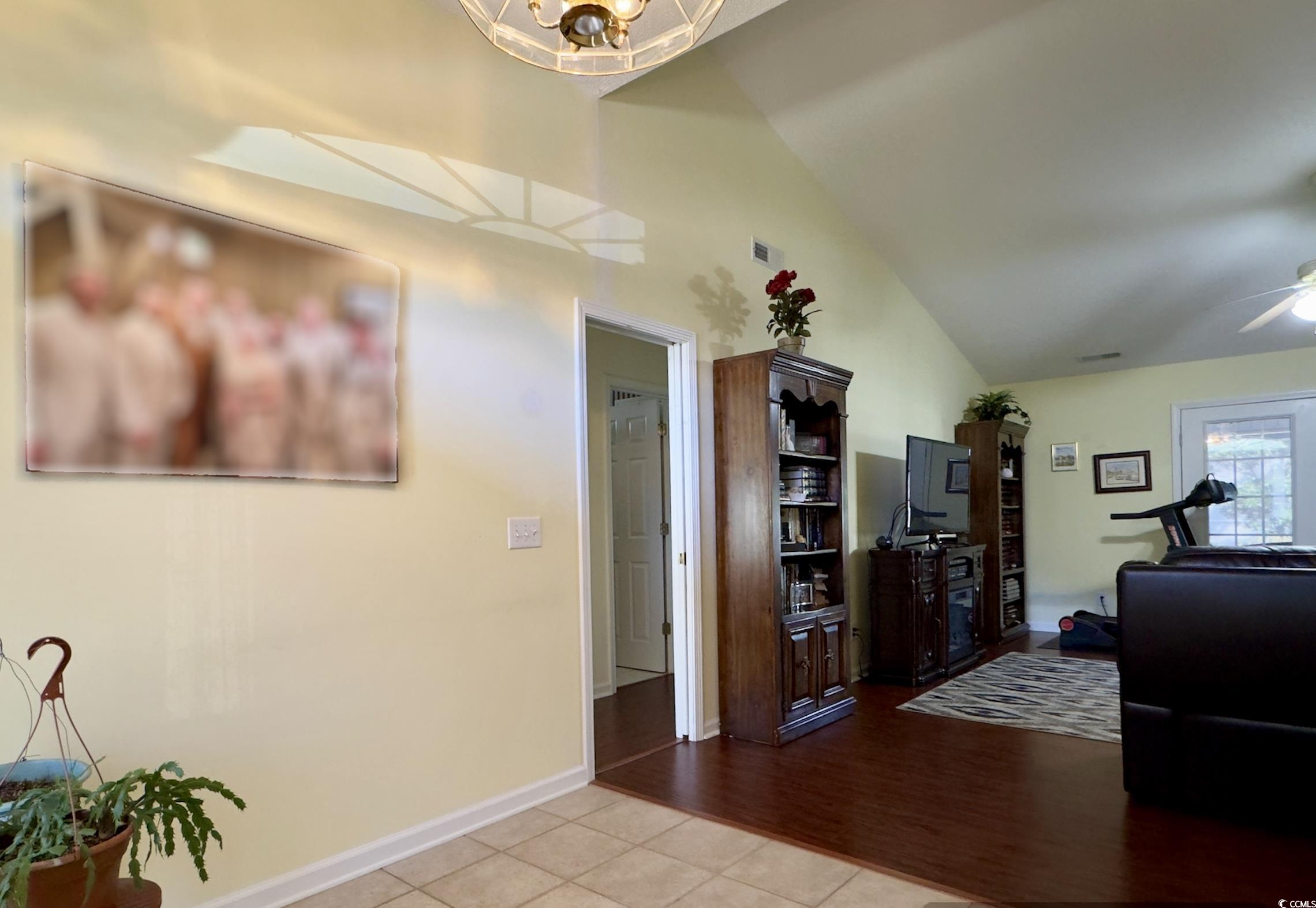 635 Bucks Trail Property Photo 4