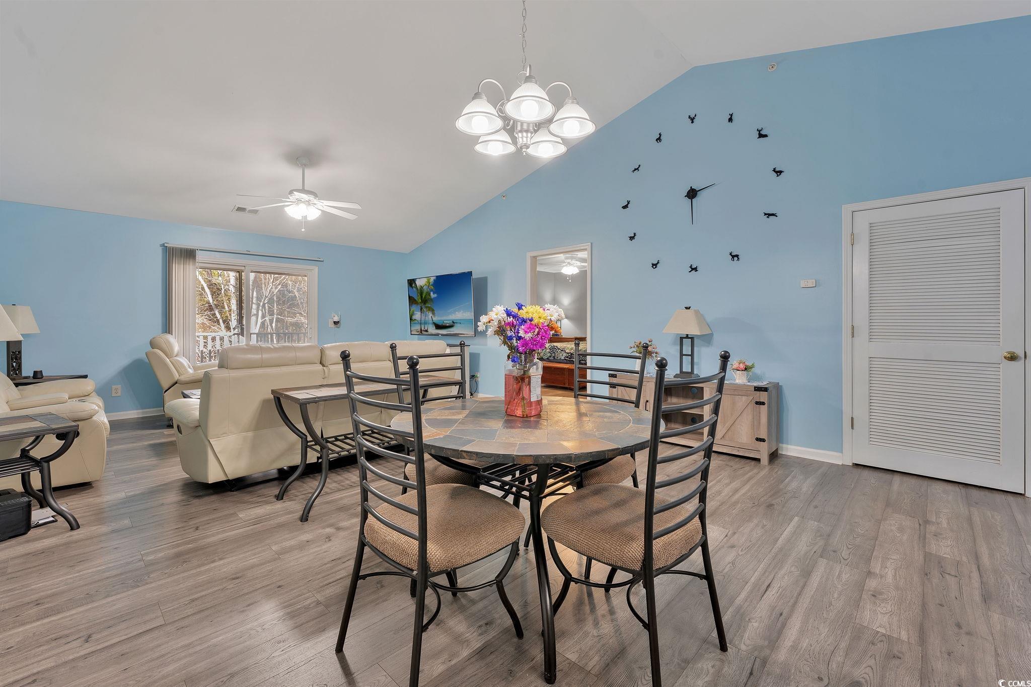 4850 Meadowsweet Dr. Property Photo 10
