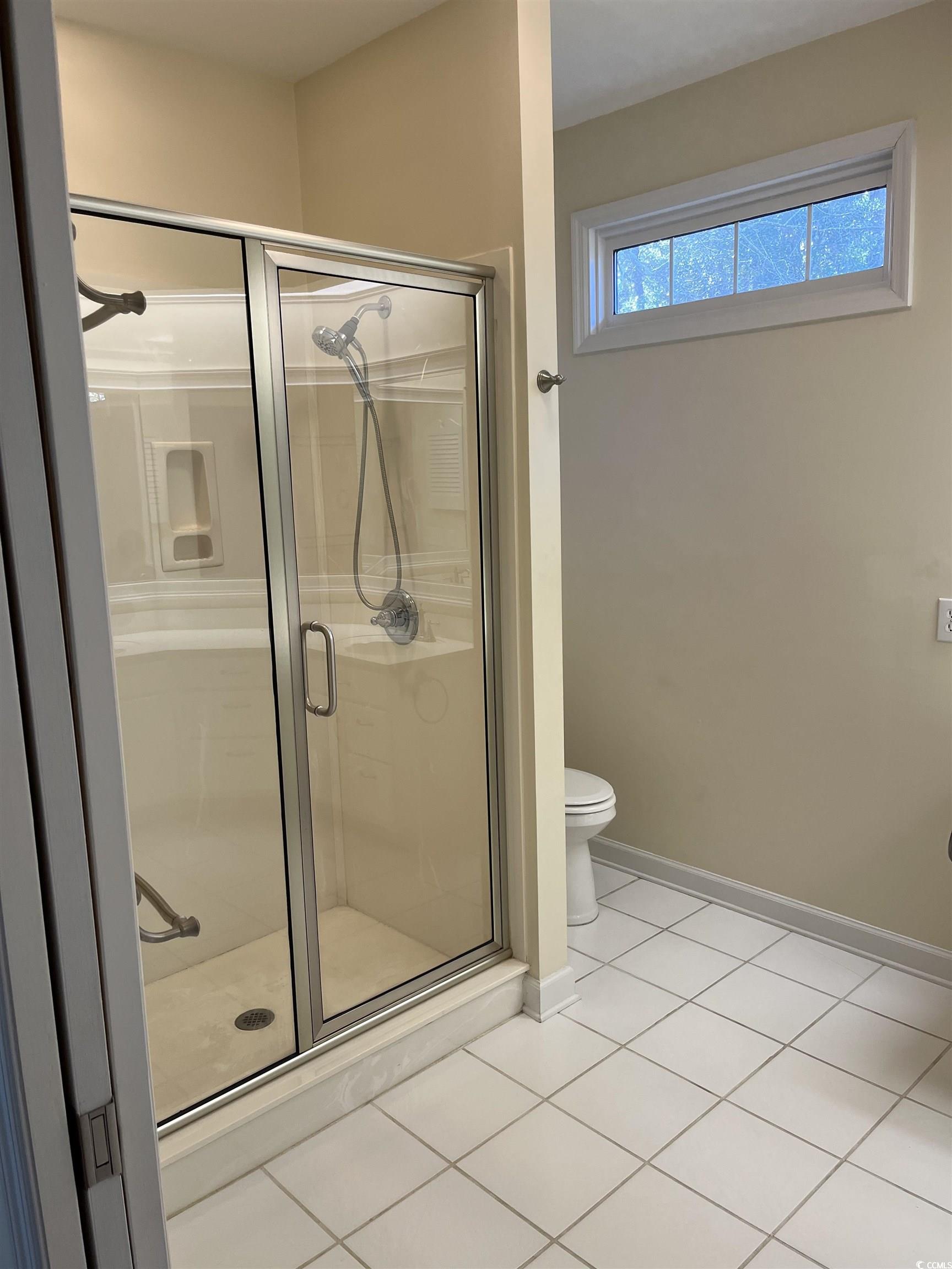 35 Dornoch Dr. Property Photo 8