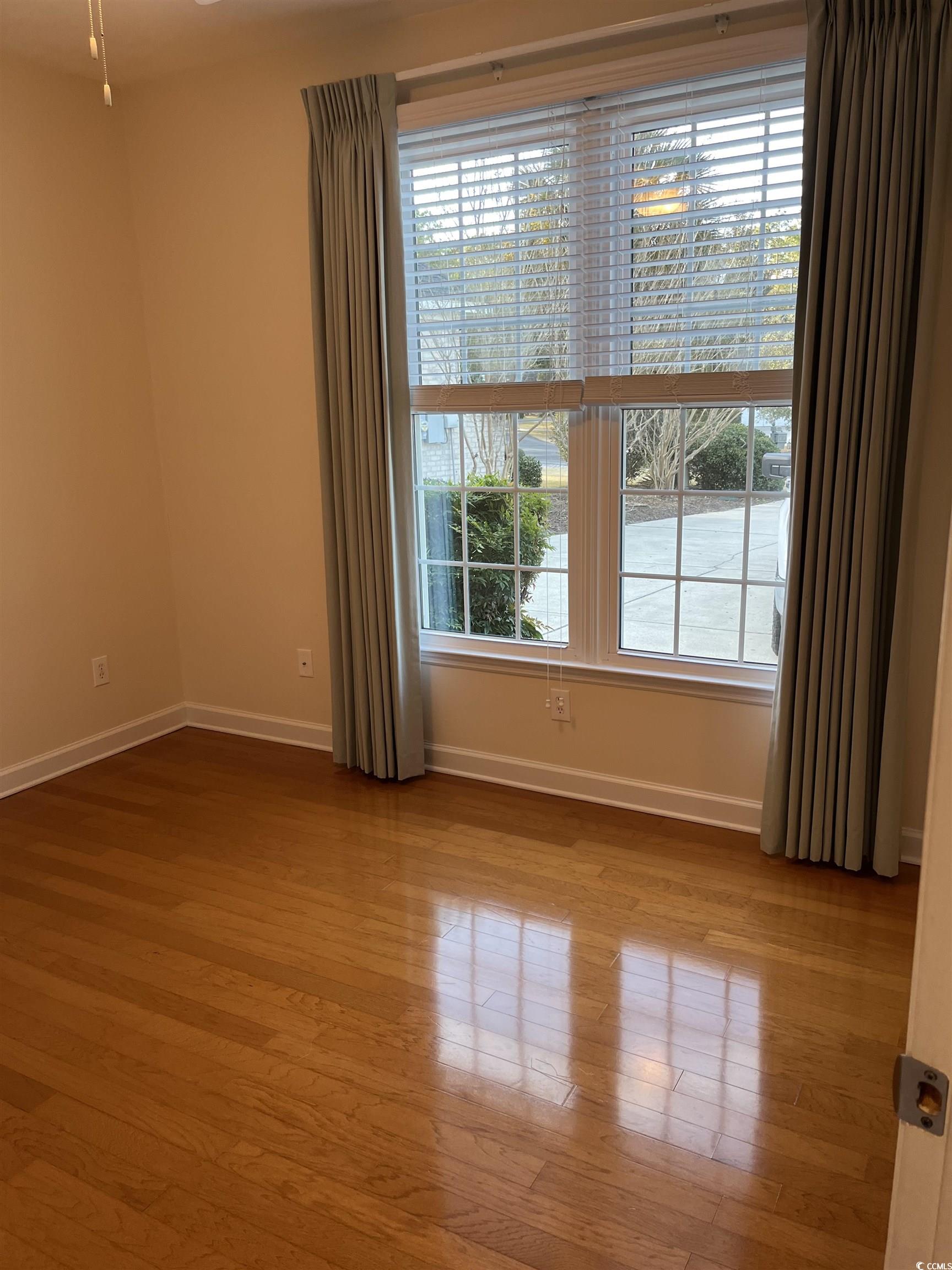 35 Dornoch Dr. Property Photo 10