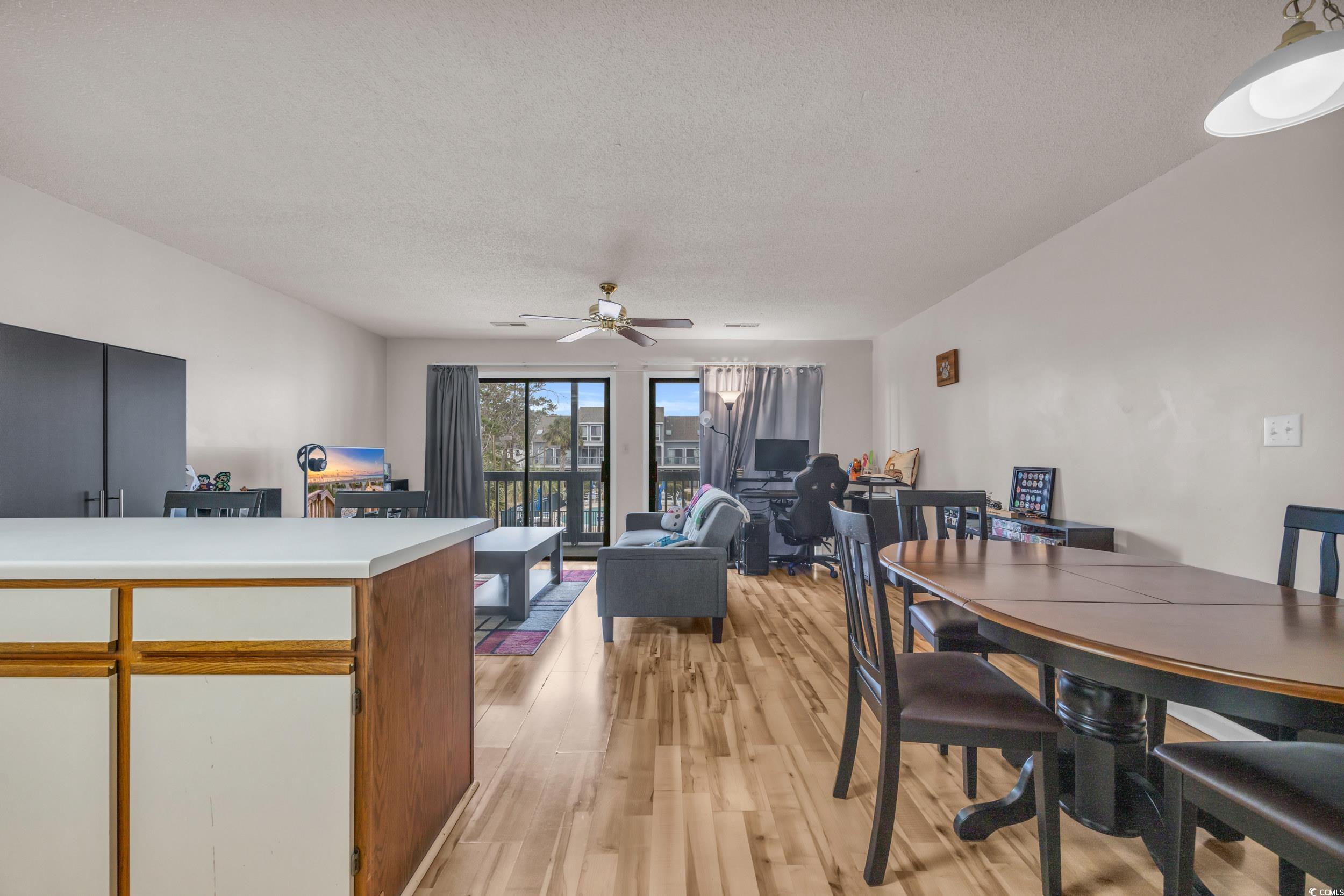 1881 Colony Dr. Property Photo 3