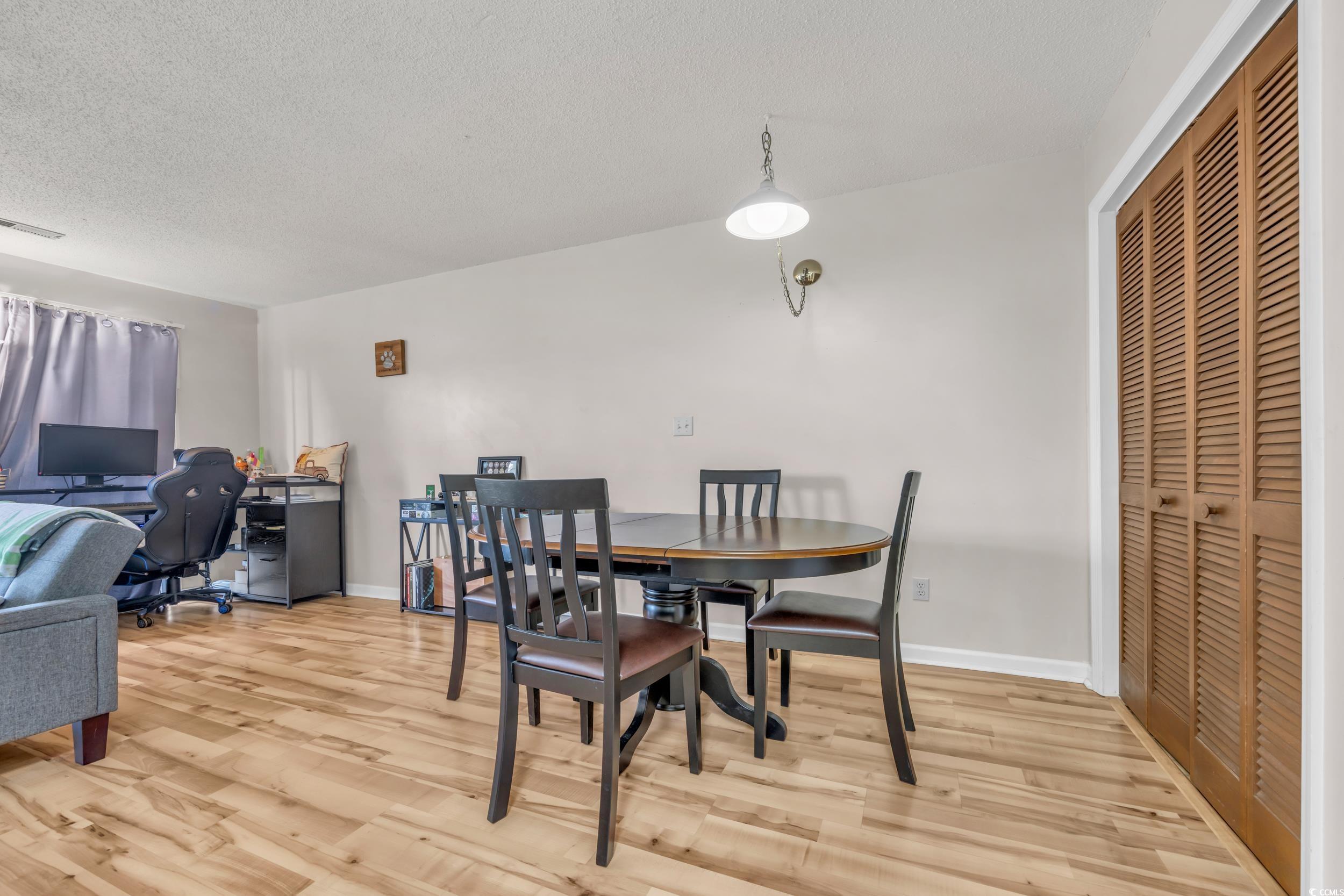 1881 Colony Dr. Property Photo 6