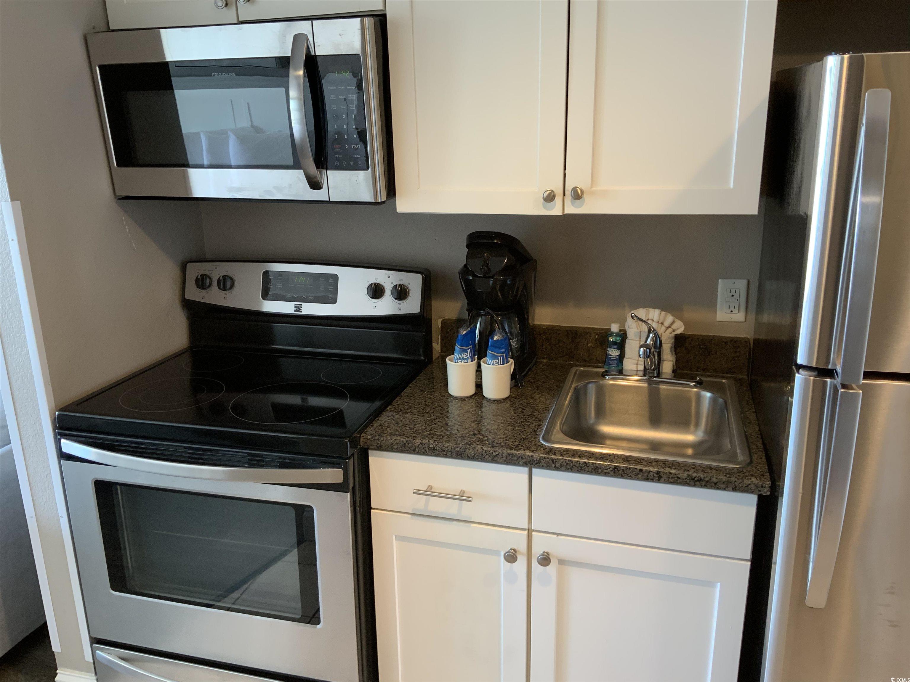6900 N Ocean Blvd. Property Photo 10