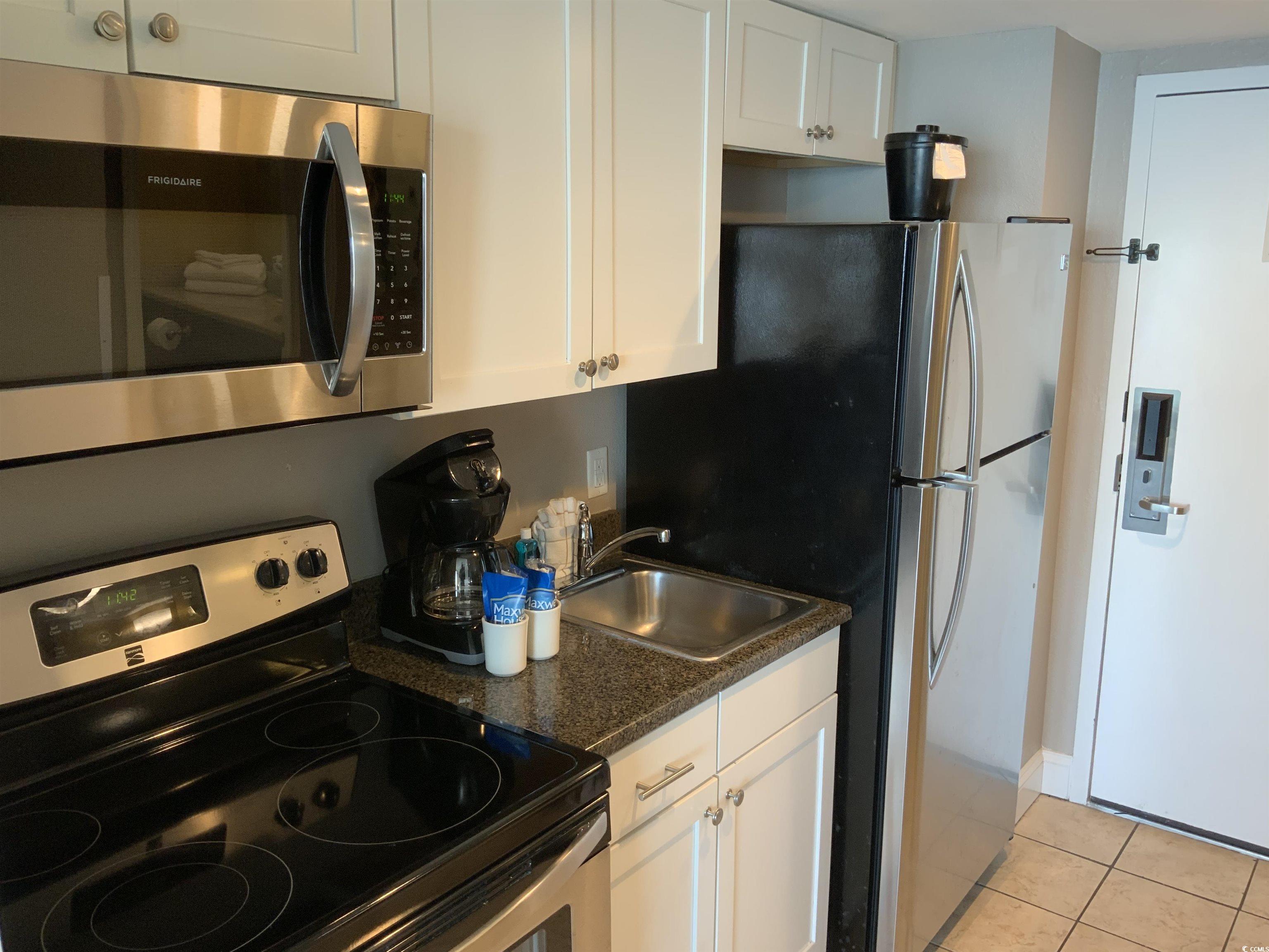 6900 N Ocean Blvd. Property Photo 15