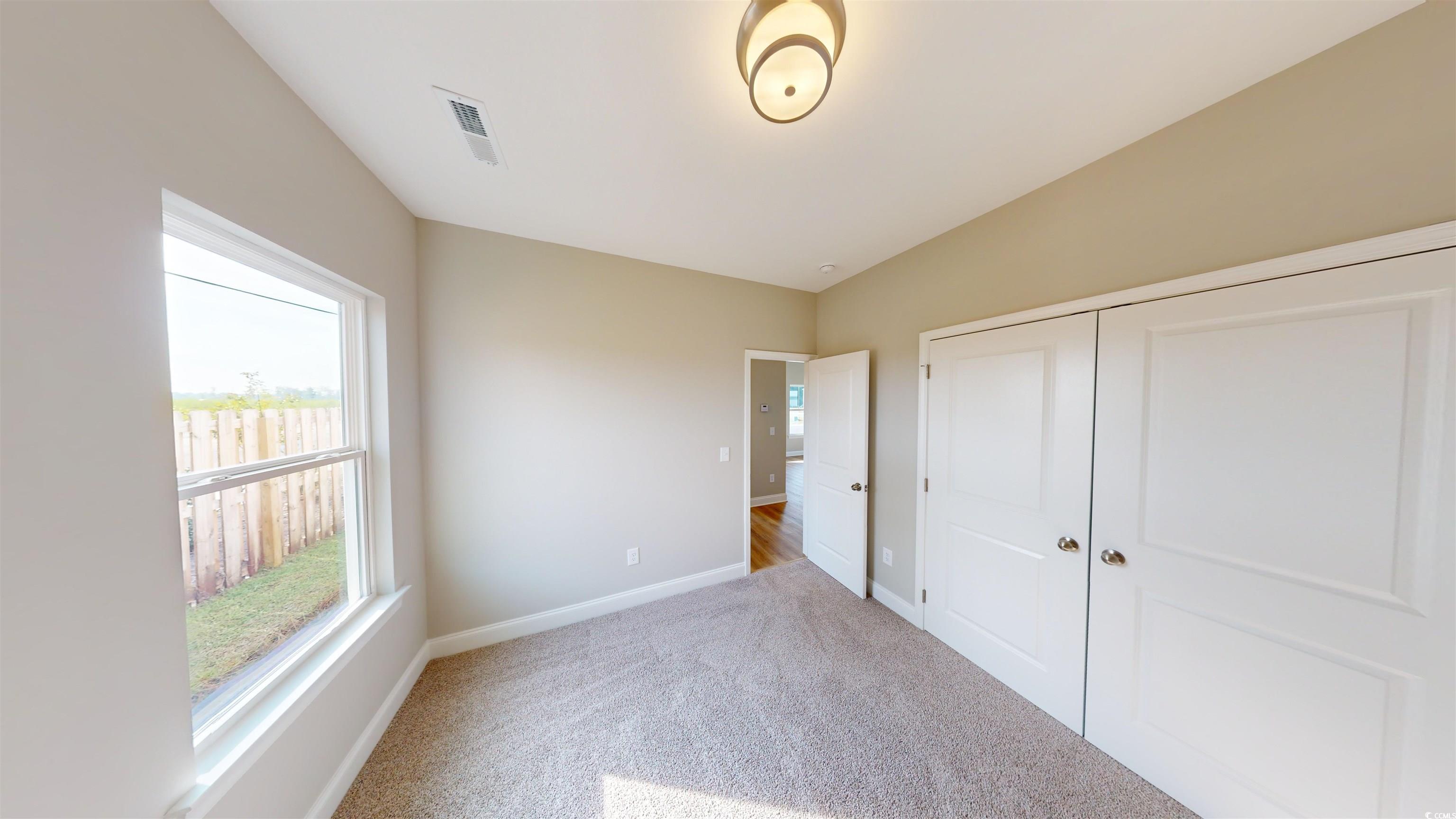 1036 Moen Loop Property Photo 16