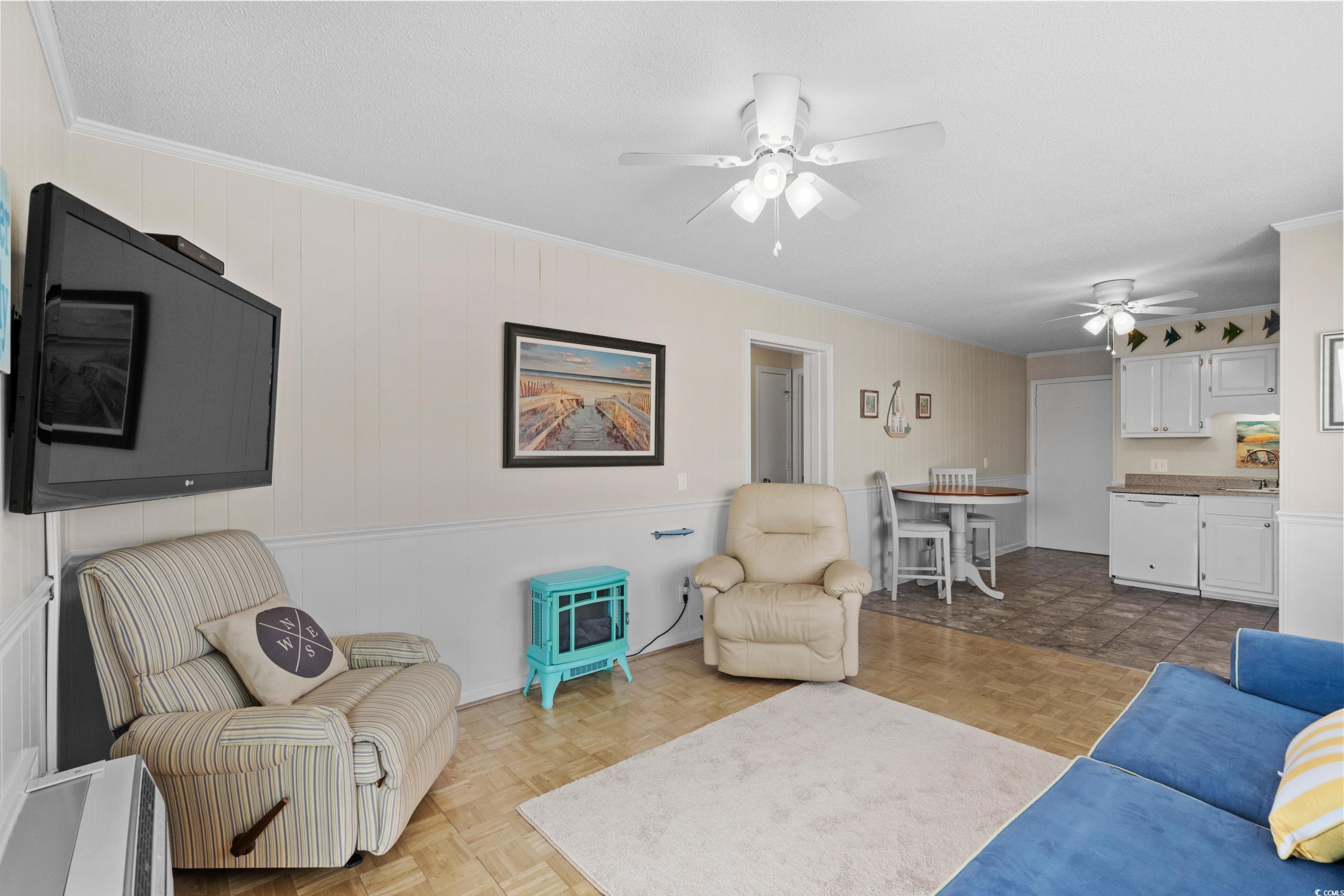 9560 Shore Dr. Property Photo 7