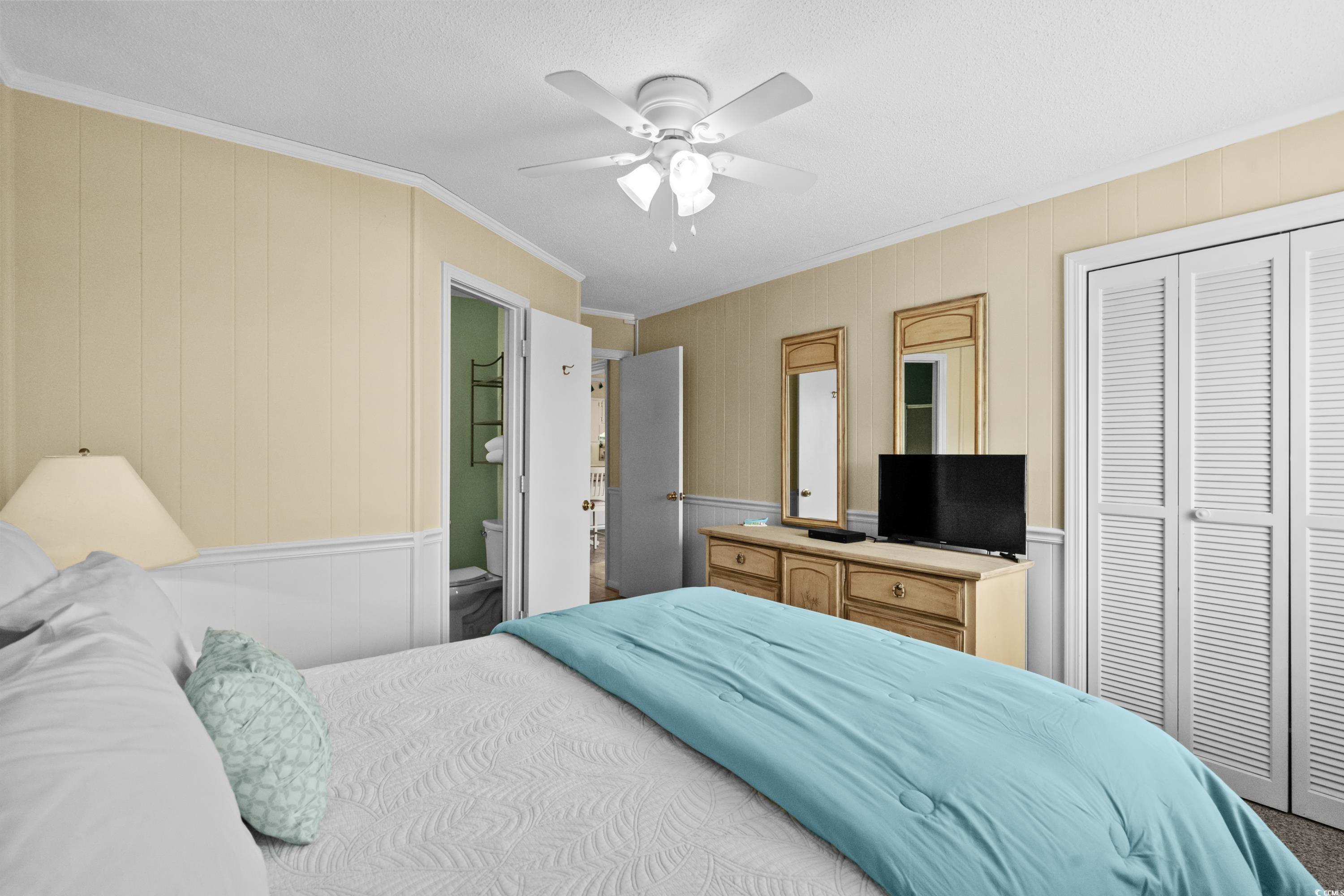 9560 Shore Dr. Property Photo 17