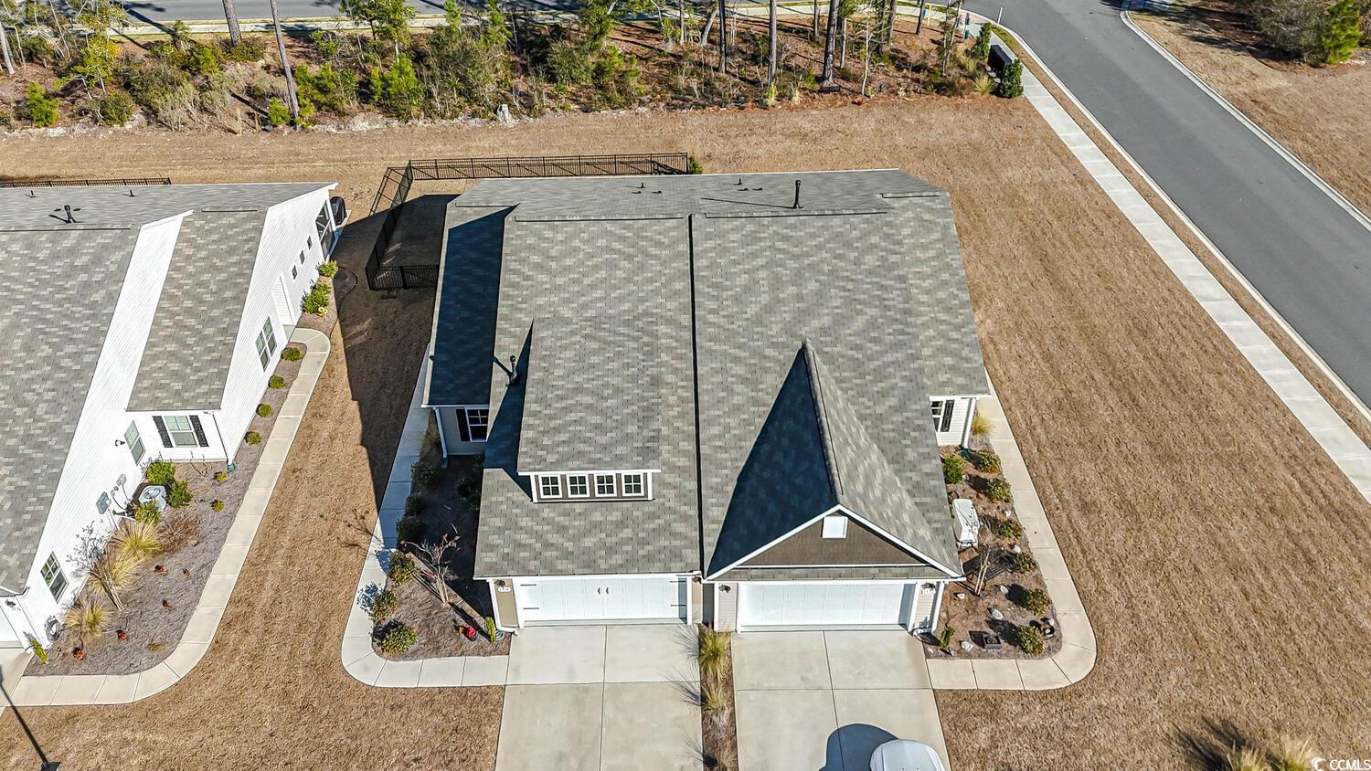 1574 Jardine Loop Property Photo 4
