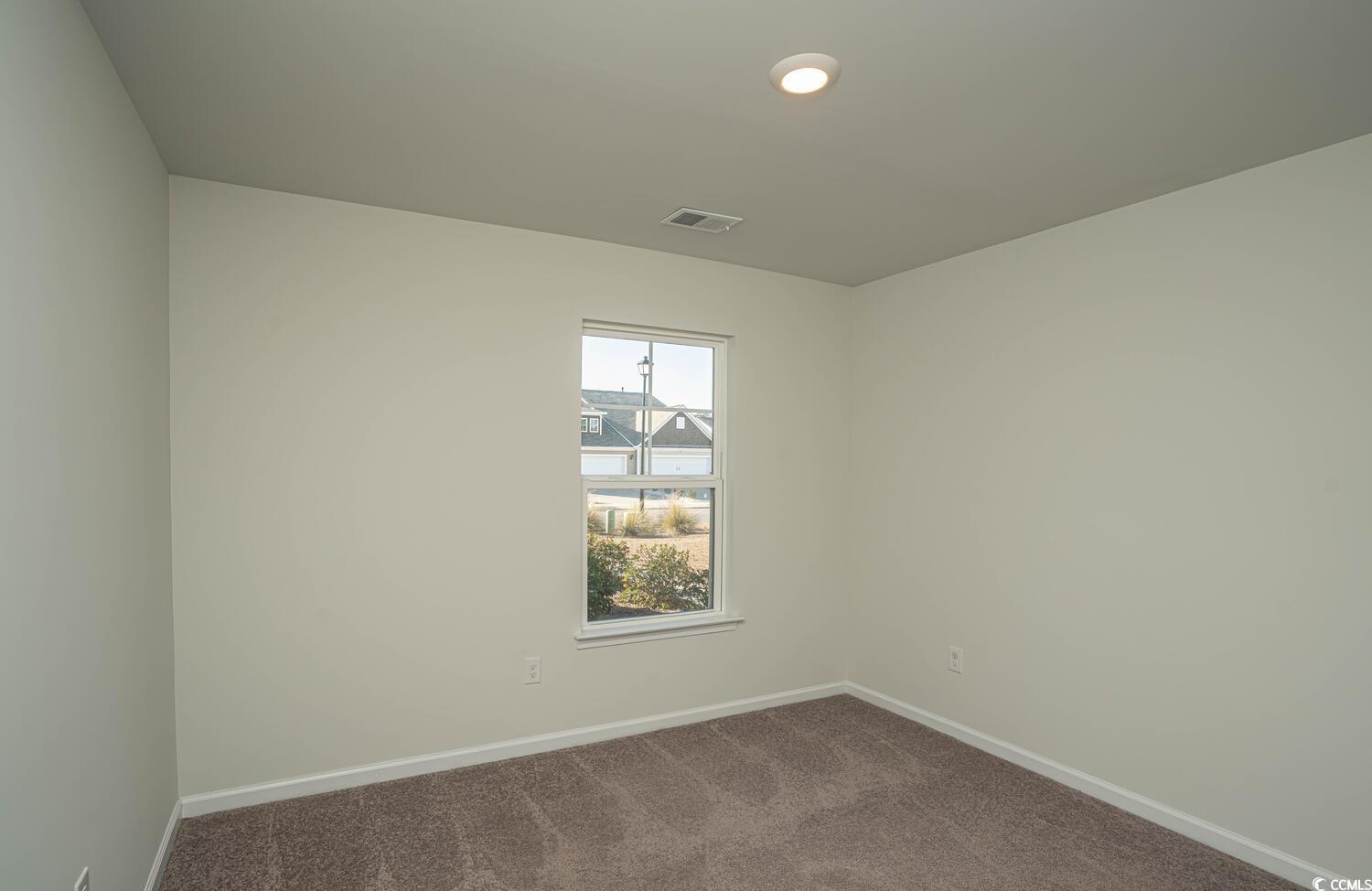 1574 Jardine Loop Property Photo 9