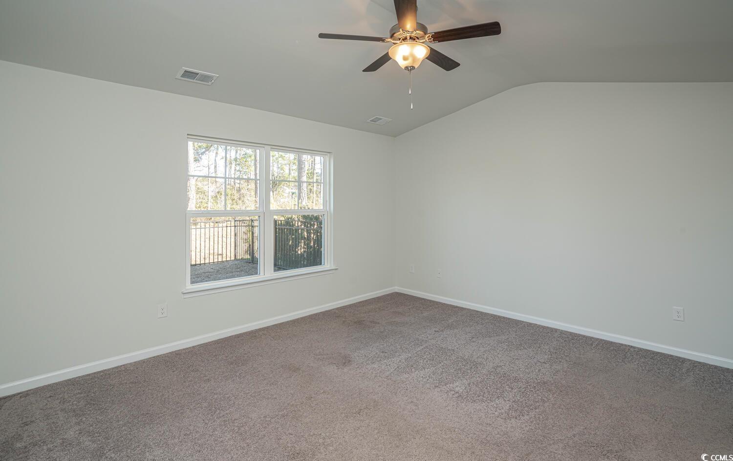1574 Jardine Loop Property Photo 17