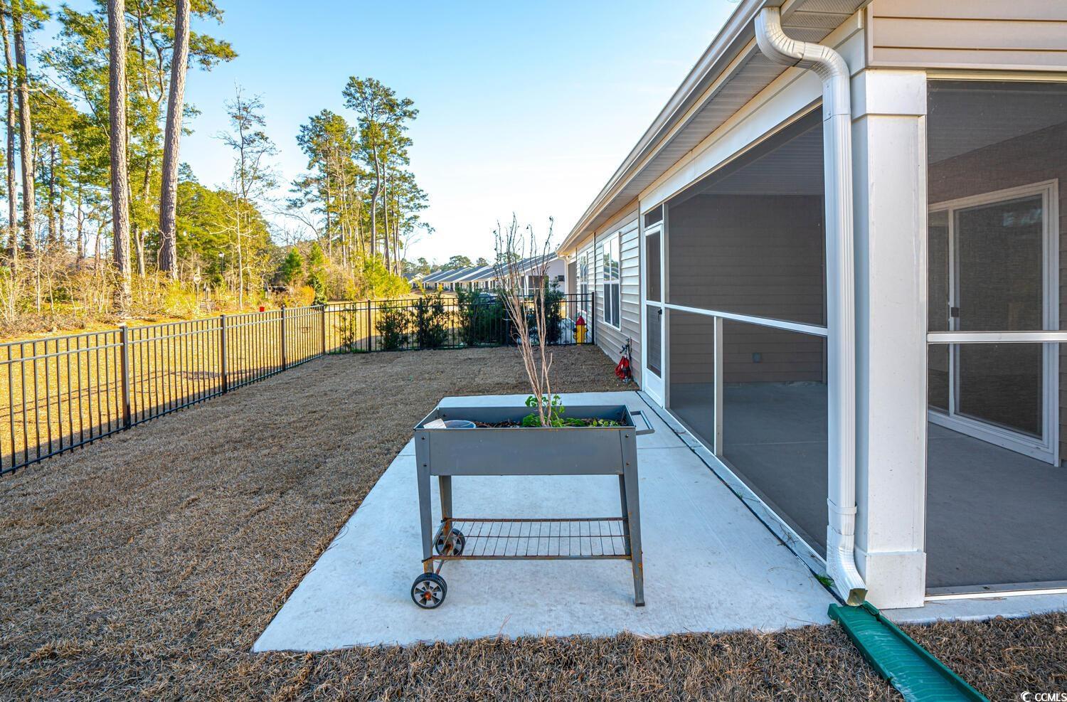 1574 Jardine Loop Property Photo 28