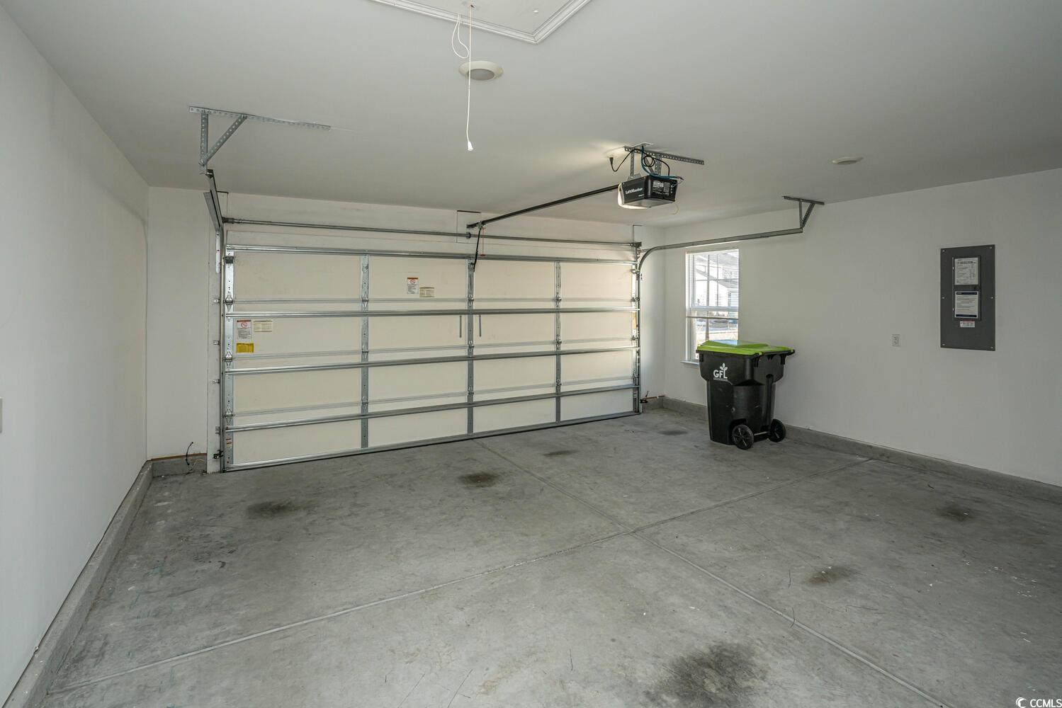 1574 Jardine Loop Property Photo 31
