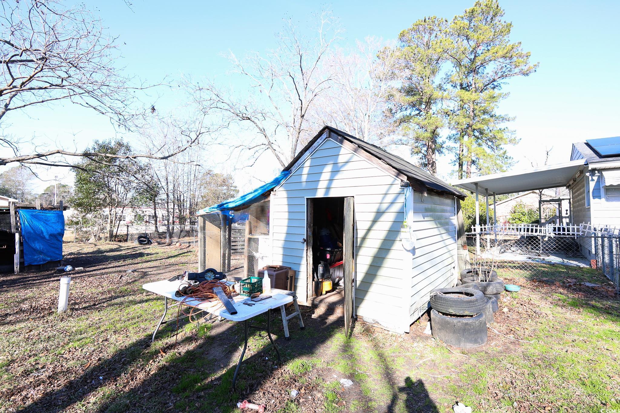 916 Maple St. Property Photo 9
