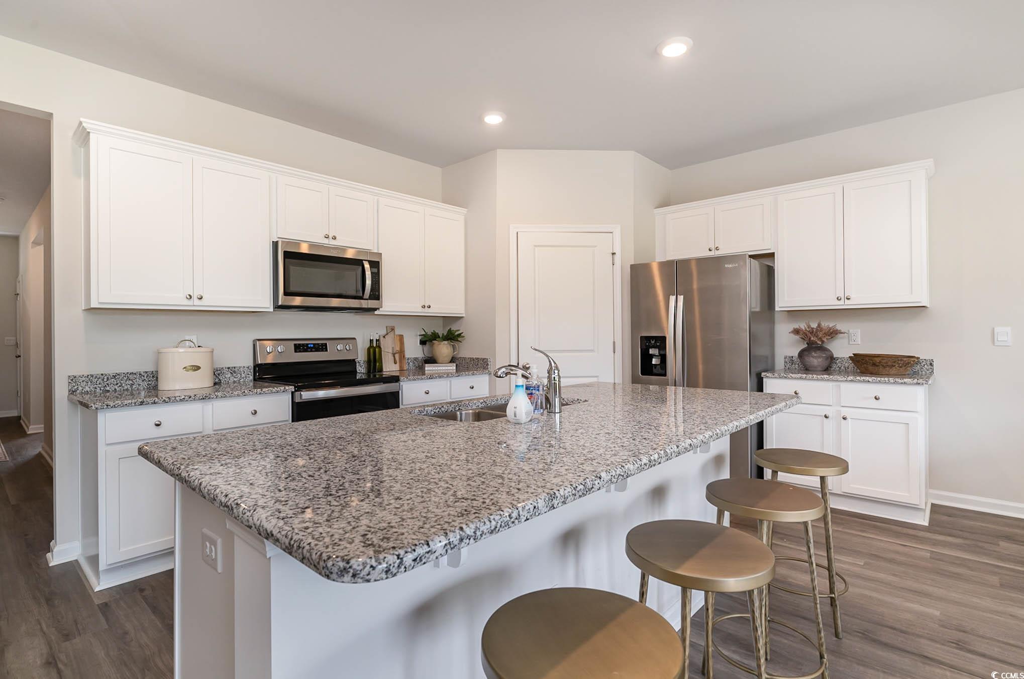 1107 Black Lake Way Property Photo 10