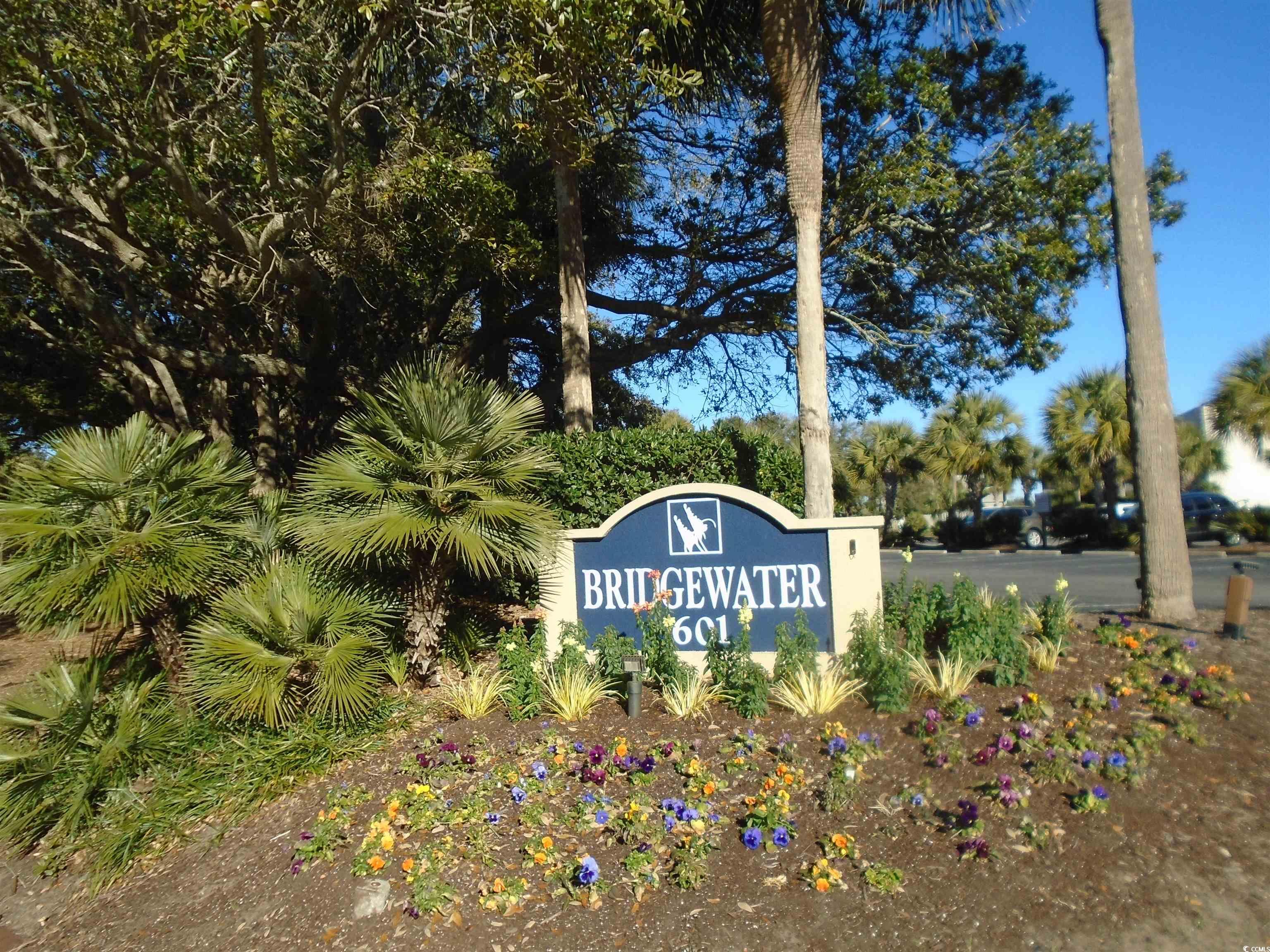 601 Retreat Beach Circle Property Photo 2
