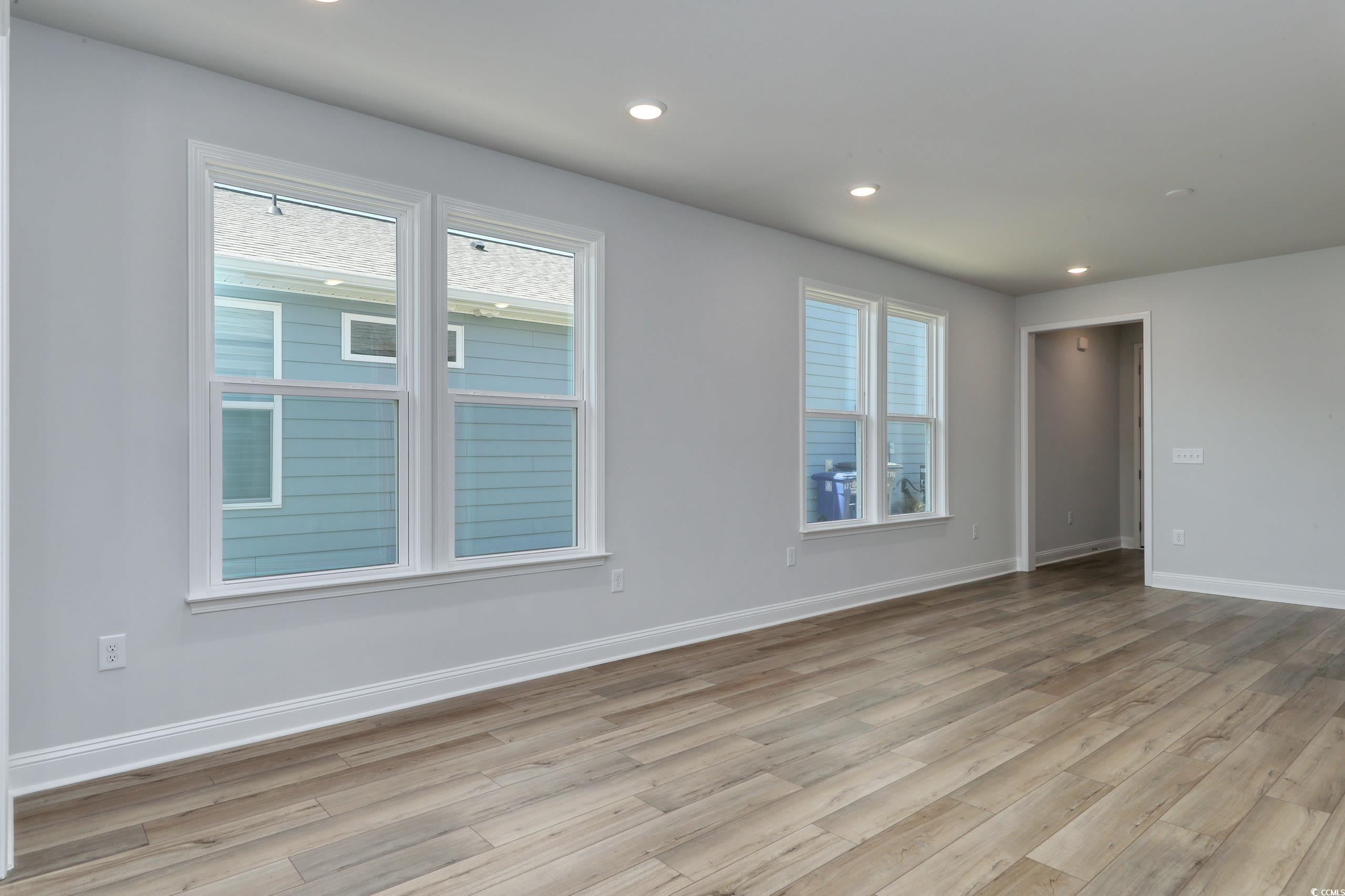 1273 Lady Bird Way Property Photo 9