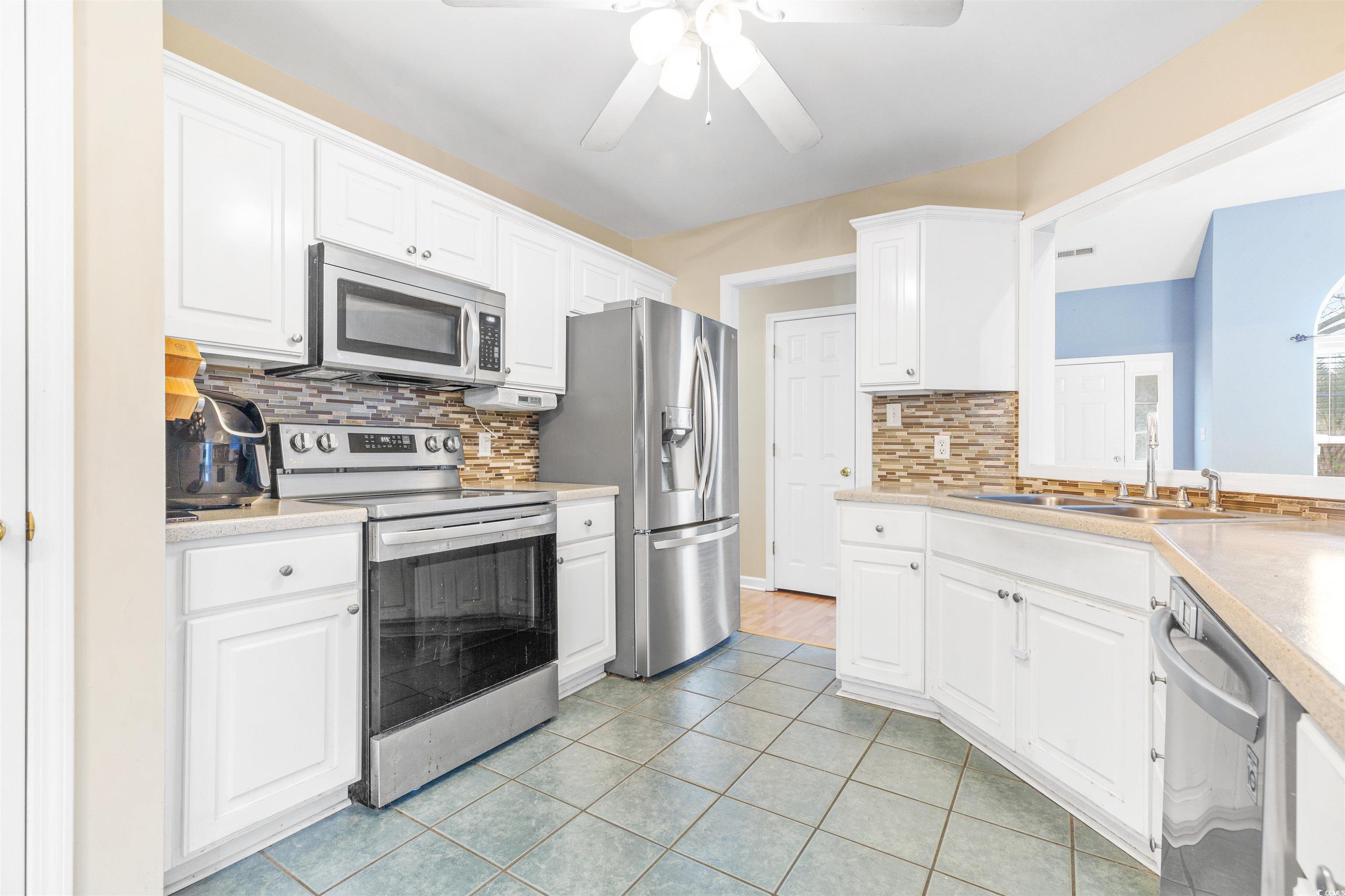 320 Muirfield Rd. Property Photo 11