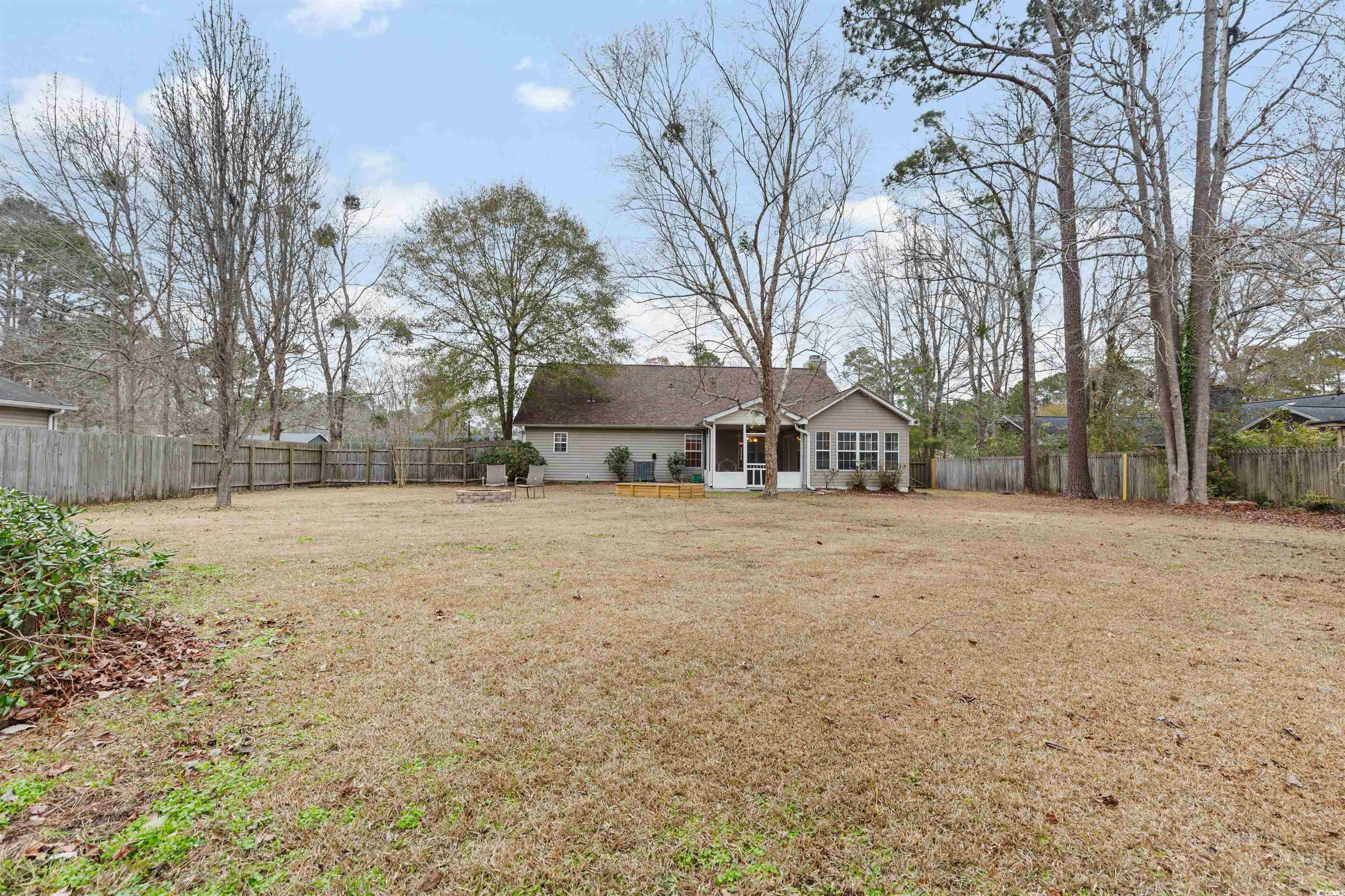 320 Muirfield Rd. Property Photo 16
