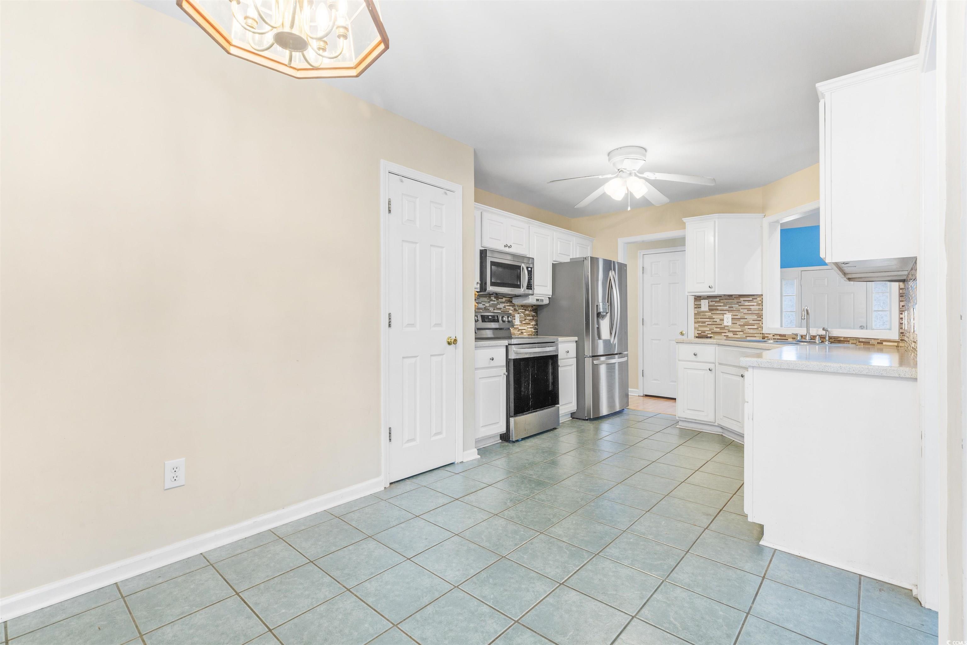 320 Muirfield Rd. Property Photo 21