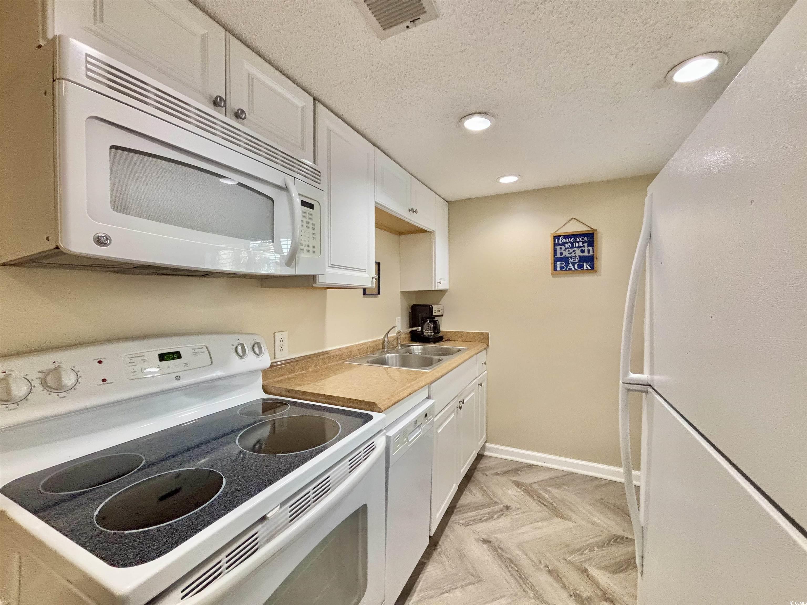 1906 S Ocean Blvd. Property Photo 9