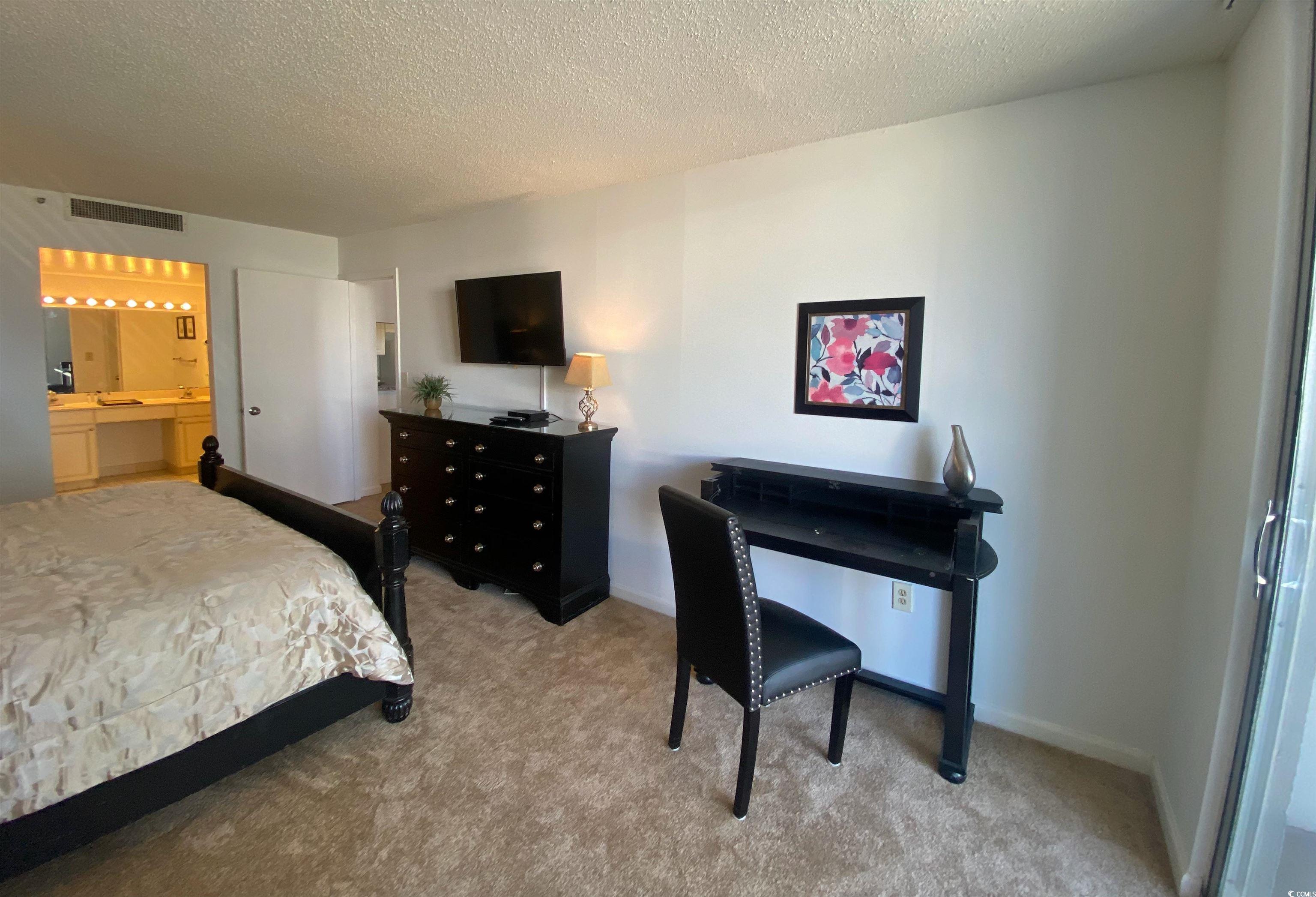 9820 Queensway Blvd. Property Photo 16