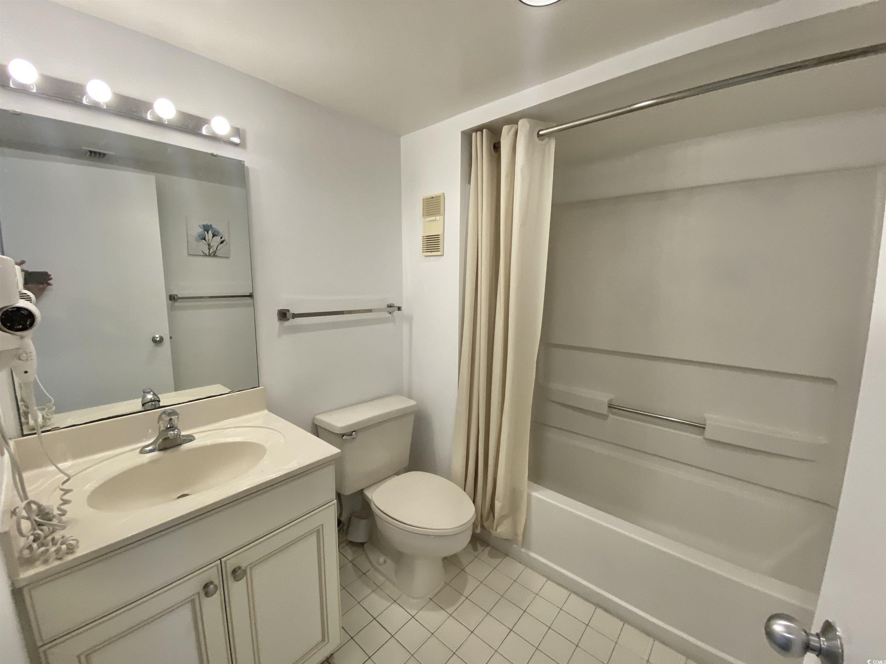 9820 Queensway Blvd. Property Photo 29