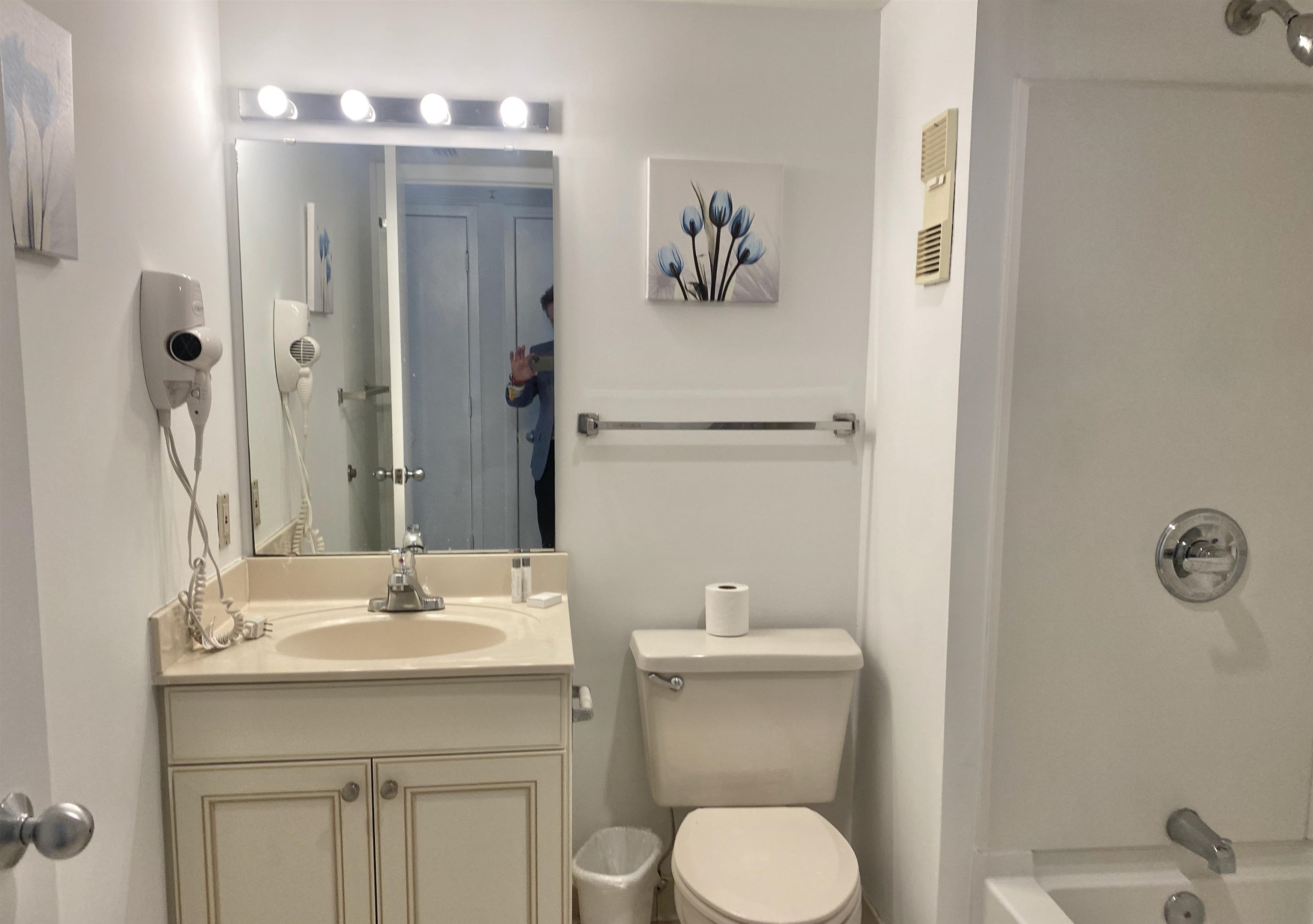 9820 Queensway Blvd. Property Photo 39