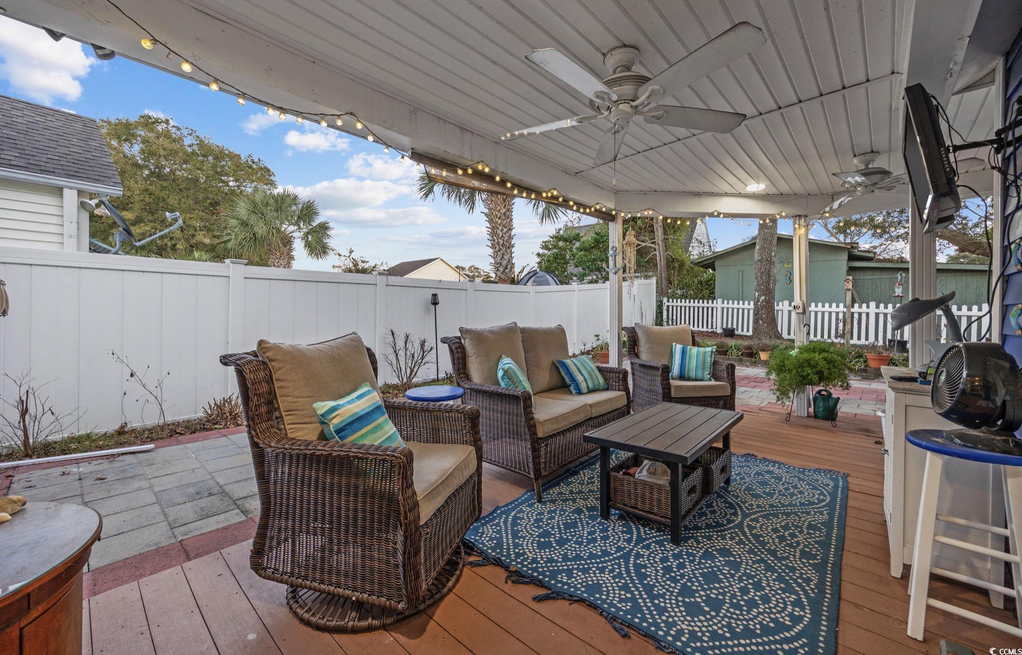 1023 Marthas Way Property Photo 18