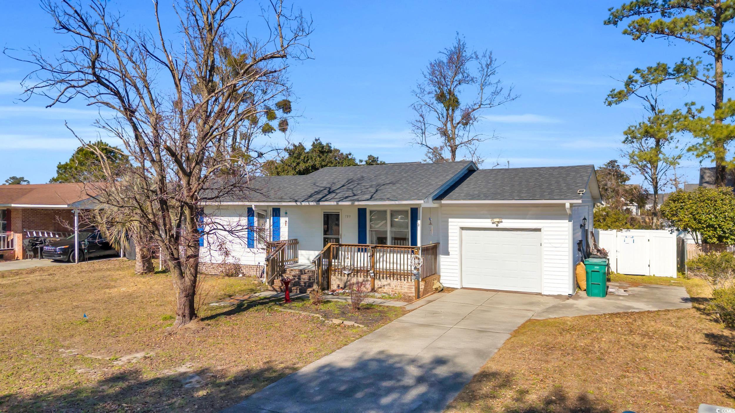 789 University Forest Circle Property Photo 4