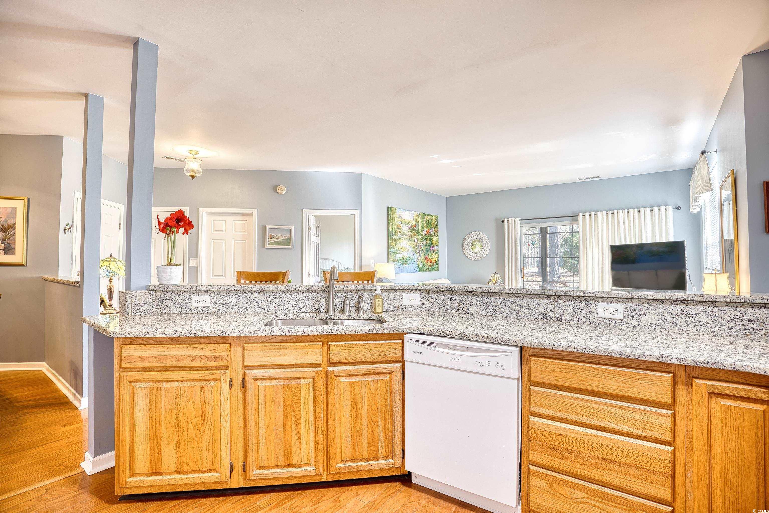 204 Pipers Ln. Property Photo 9