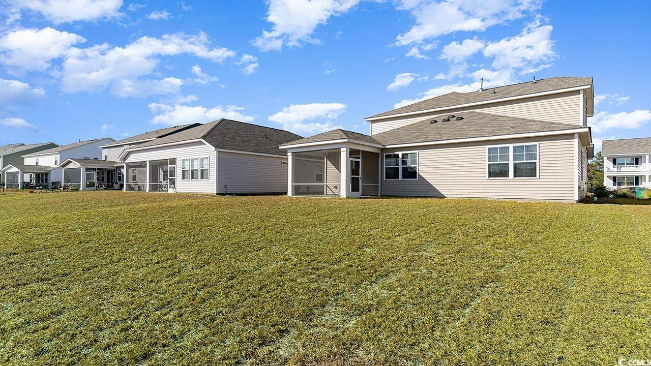 382 Glacier Way Property Photo 4