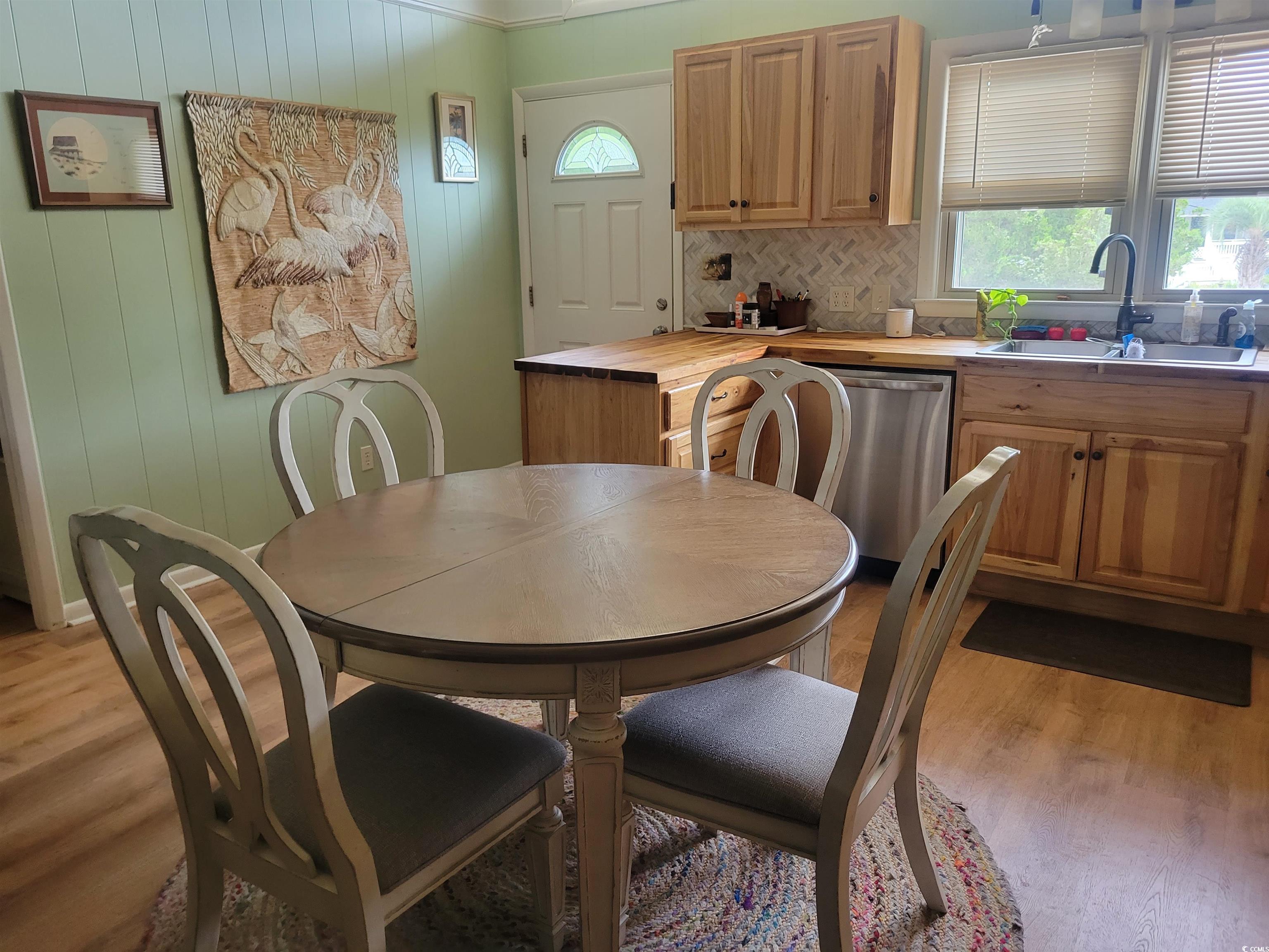 2228 Oyster Cove Property Photo 4