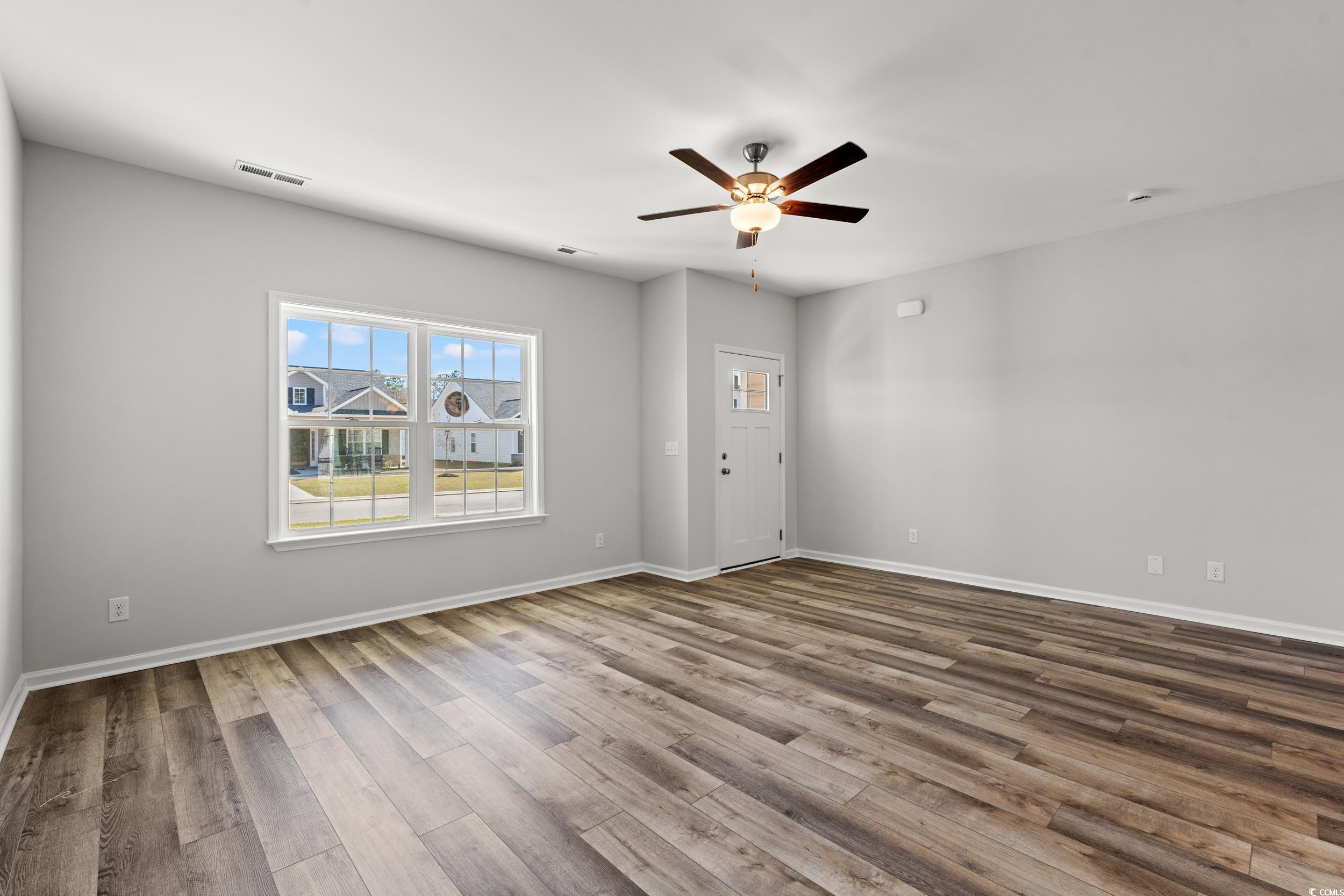 108 Lakota Loop Property Photo 3