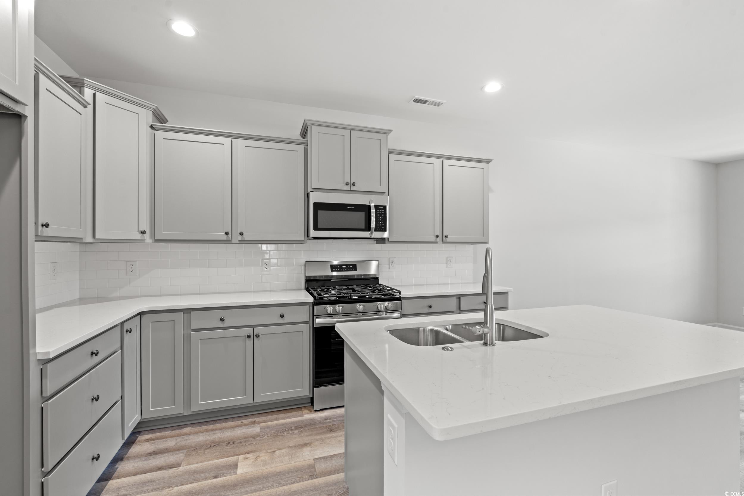 108 Lakota Loop Property Photo 4