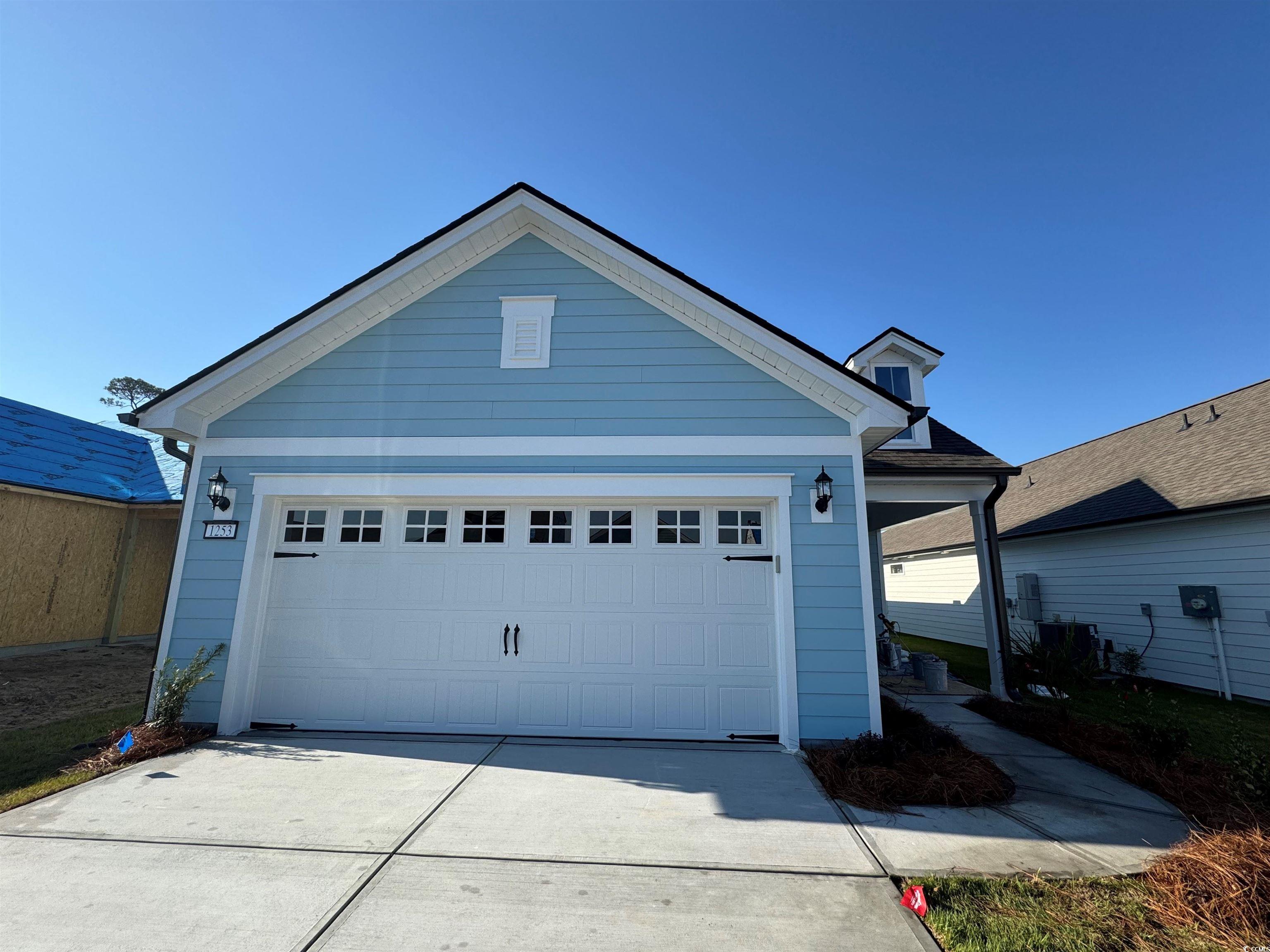 1253 Lady Bird Way Property Photo