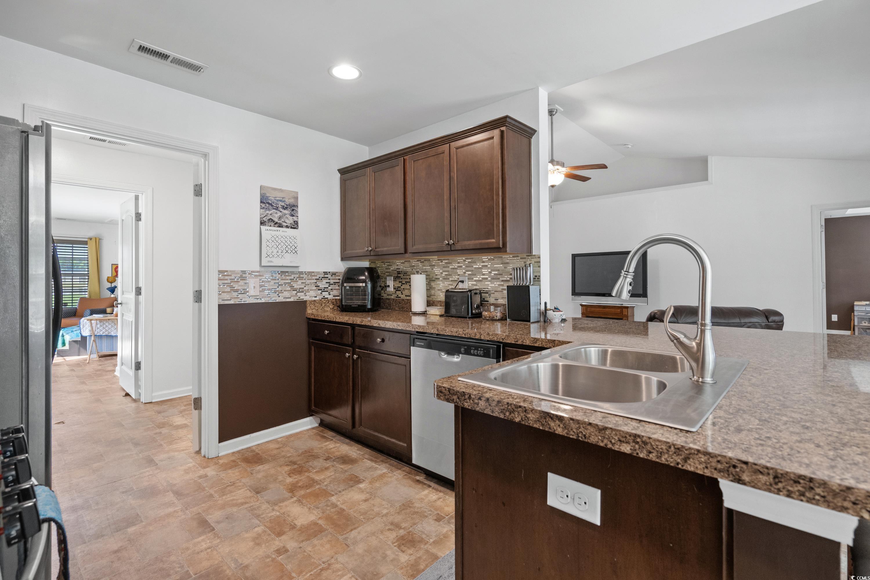 3348 Merganser Dr. Property Photo 11