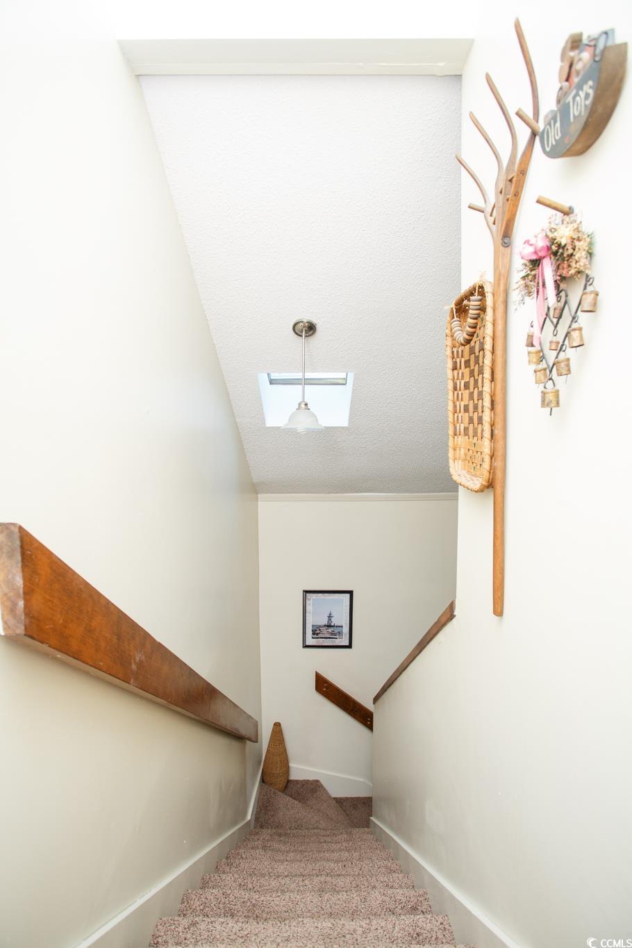 1807 C Hillside Dr. Property Photo 24