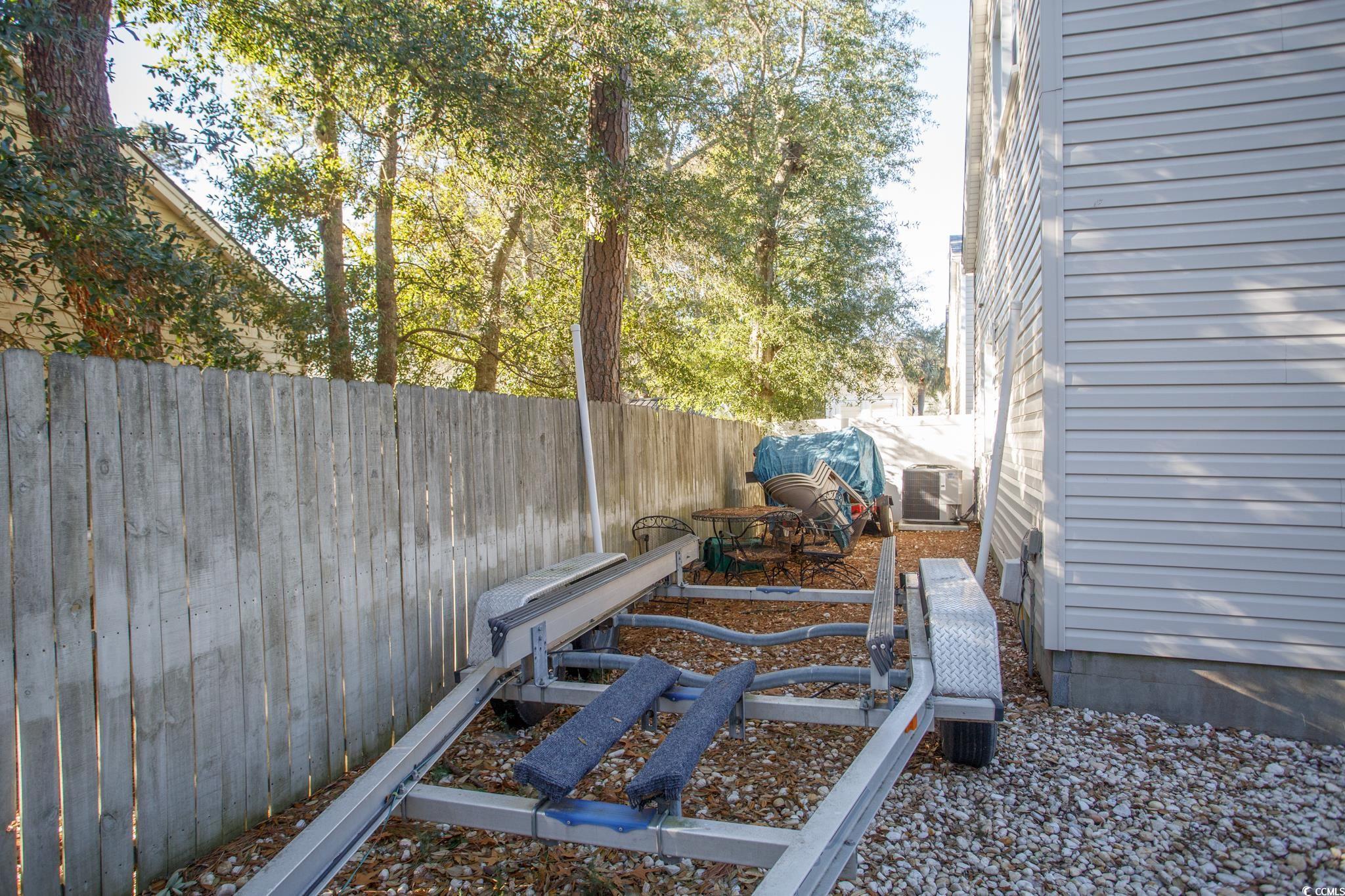 1807 C Hillside Dr. Property Photo 36