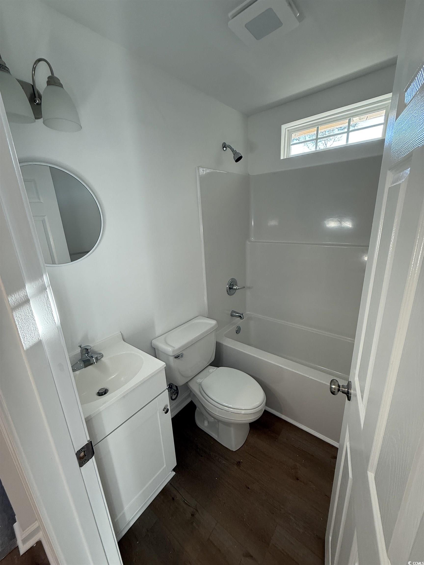 905 Ridge St. Property Photo 4