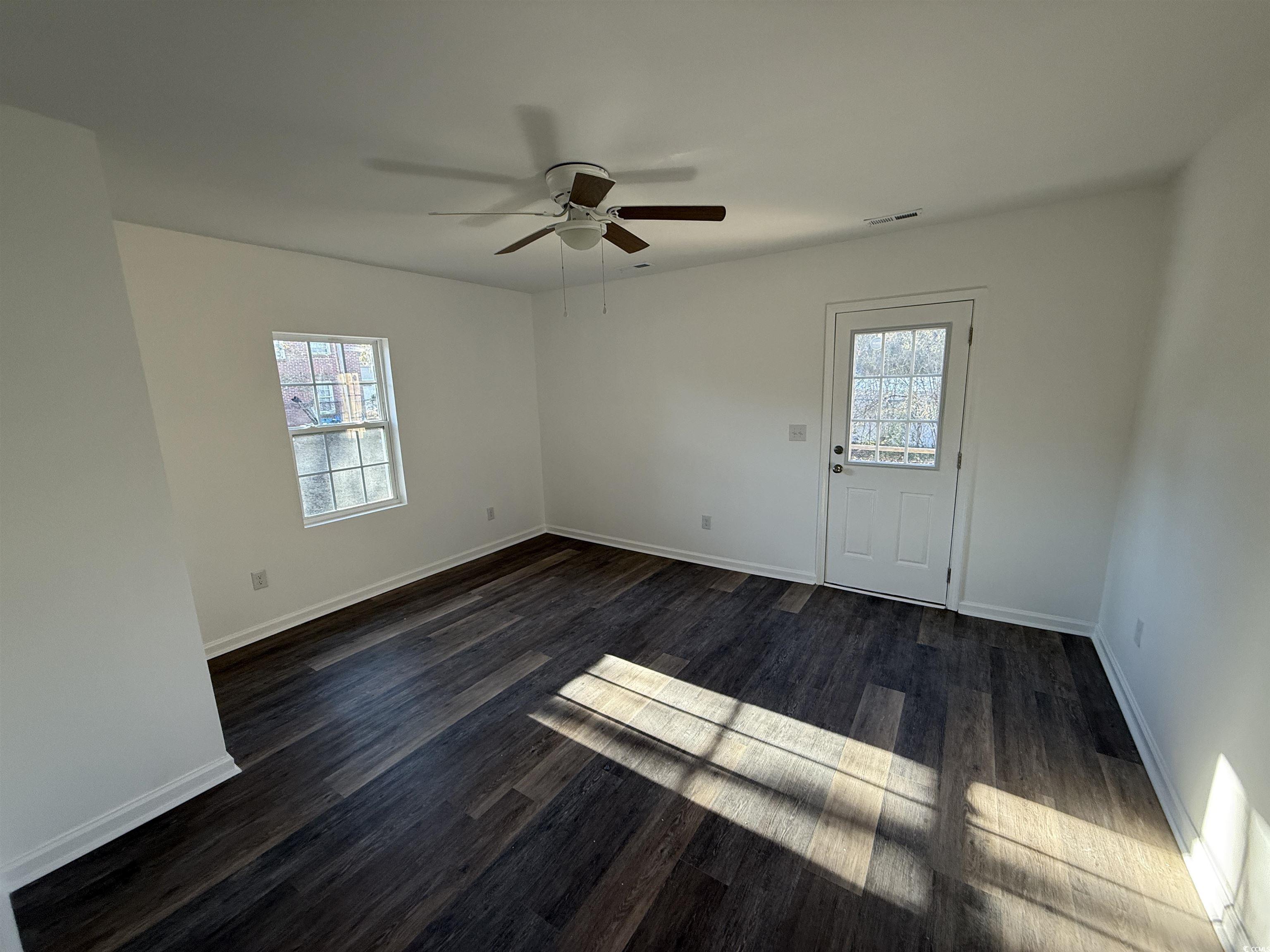 905 Ridge St. Property Photo 9