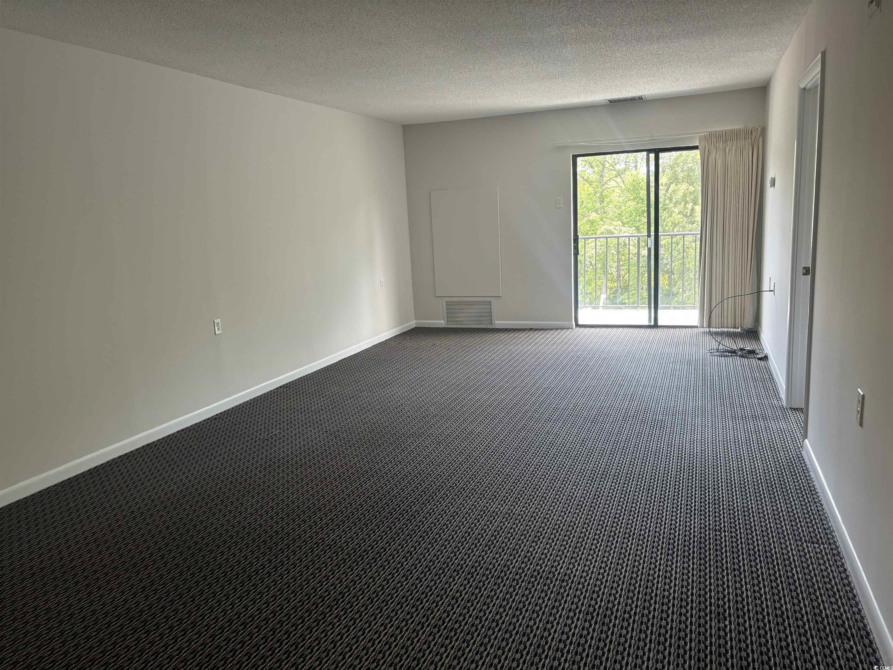5001 Little River Rd. Property Photo 3