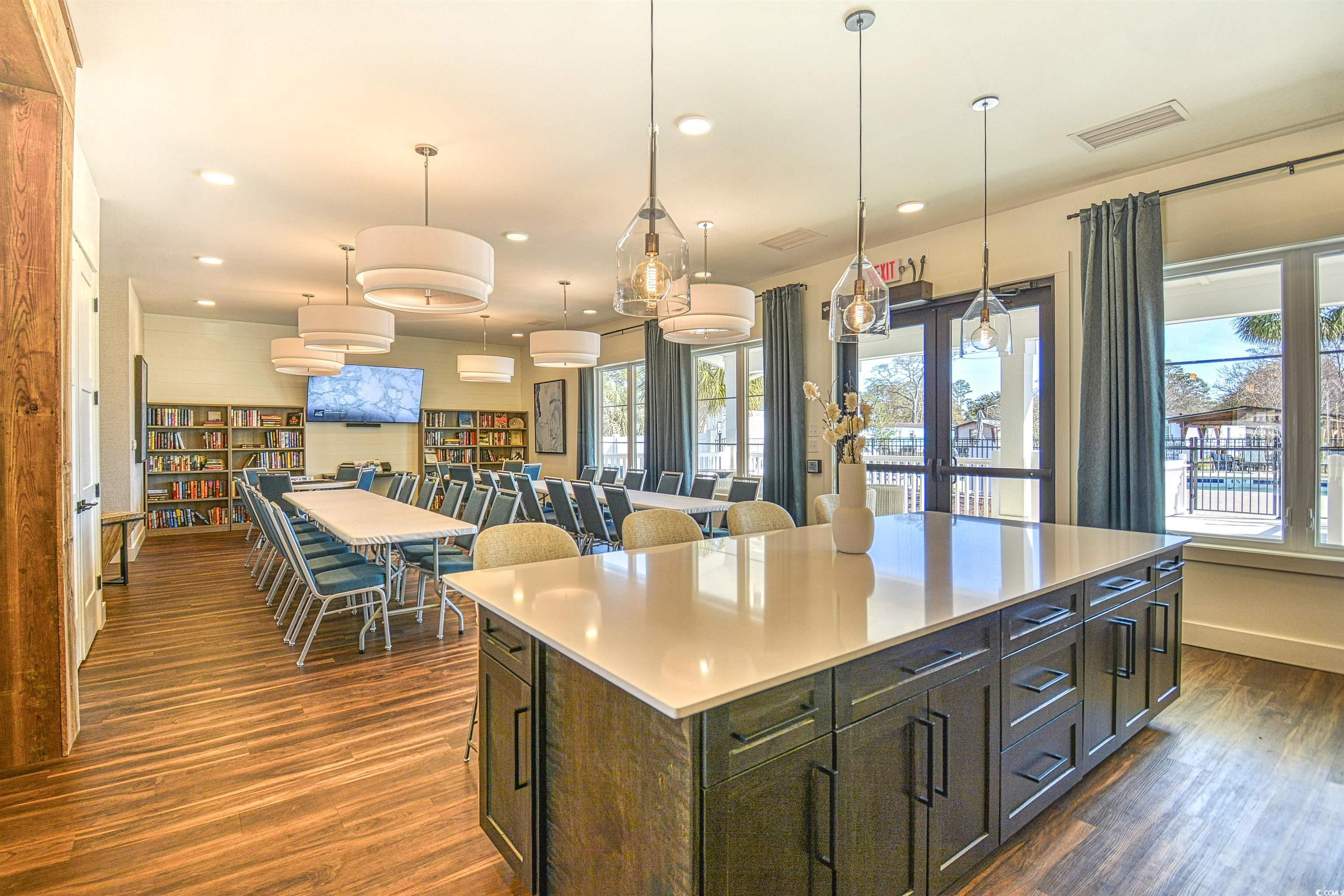 135 Crooked Island Circle Property Photo 10