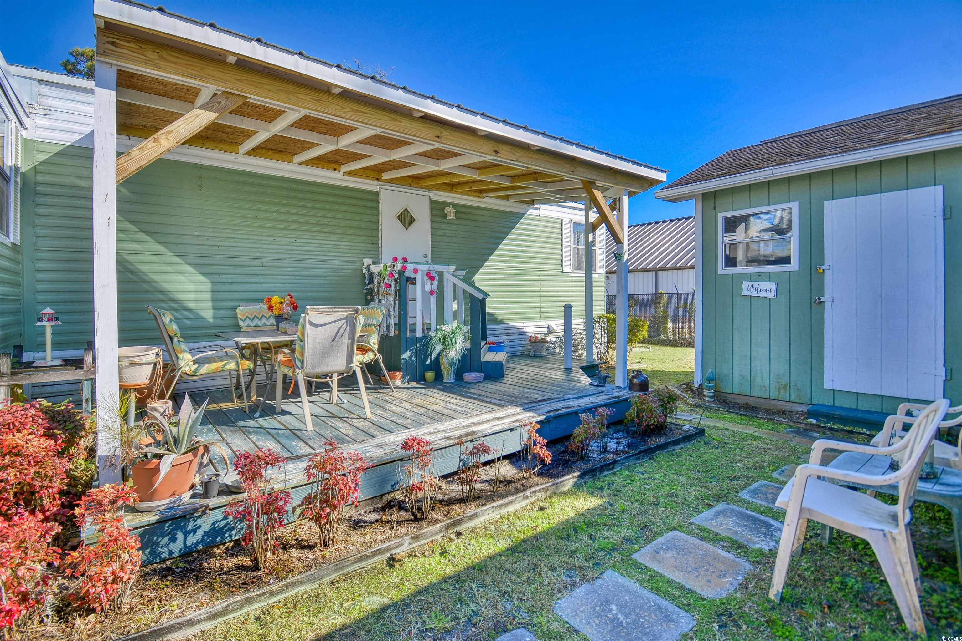 135 Crooked Island Circle Property Photo 12