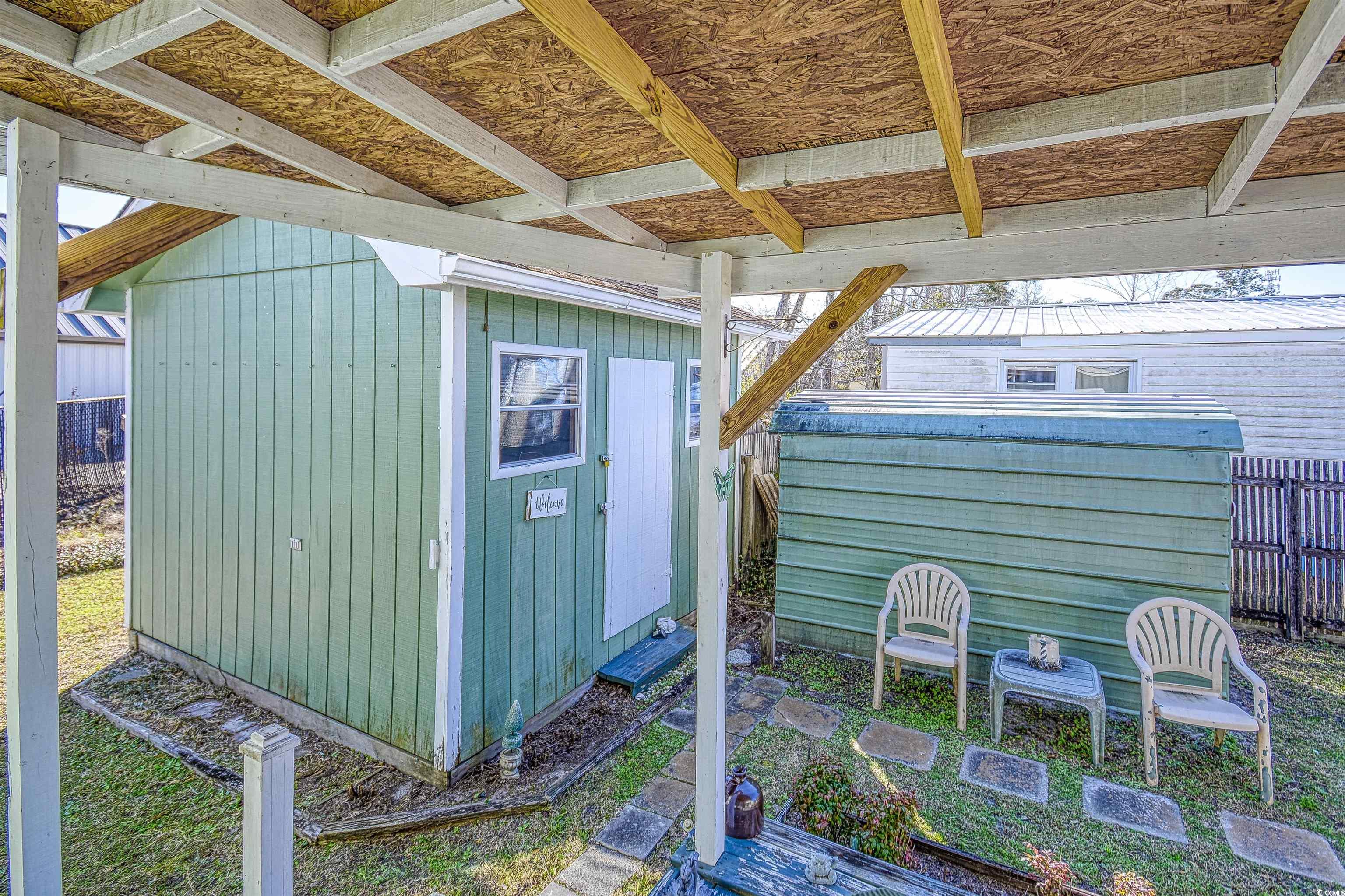135 Crooked Island Circle Property Photo 13